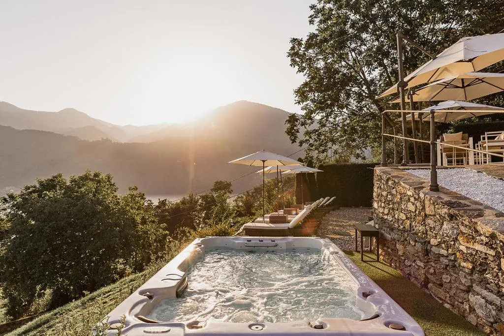 Hot Tub in Villa Antica Colonia SPA & Wellness