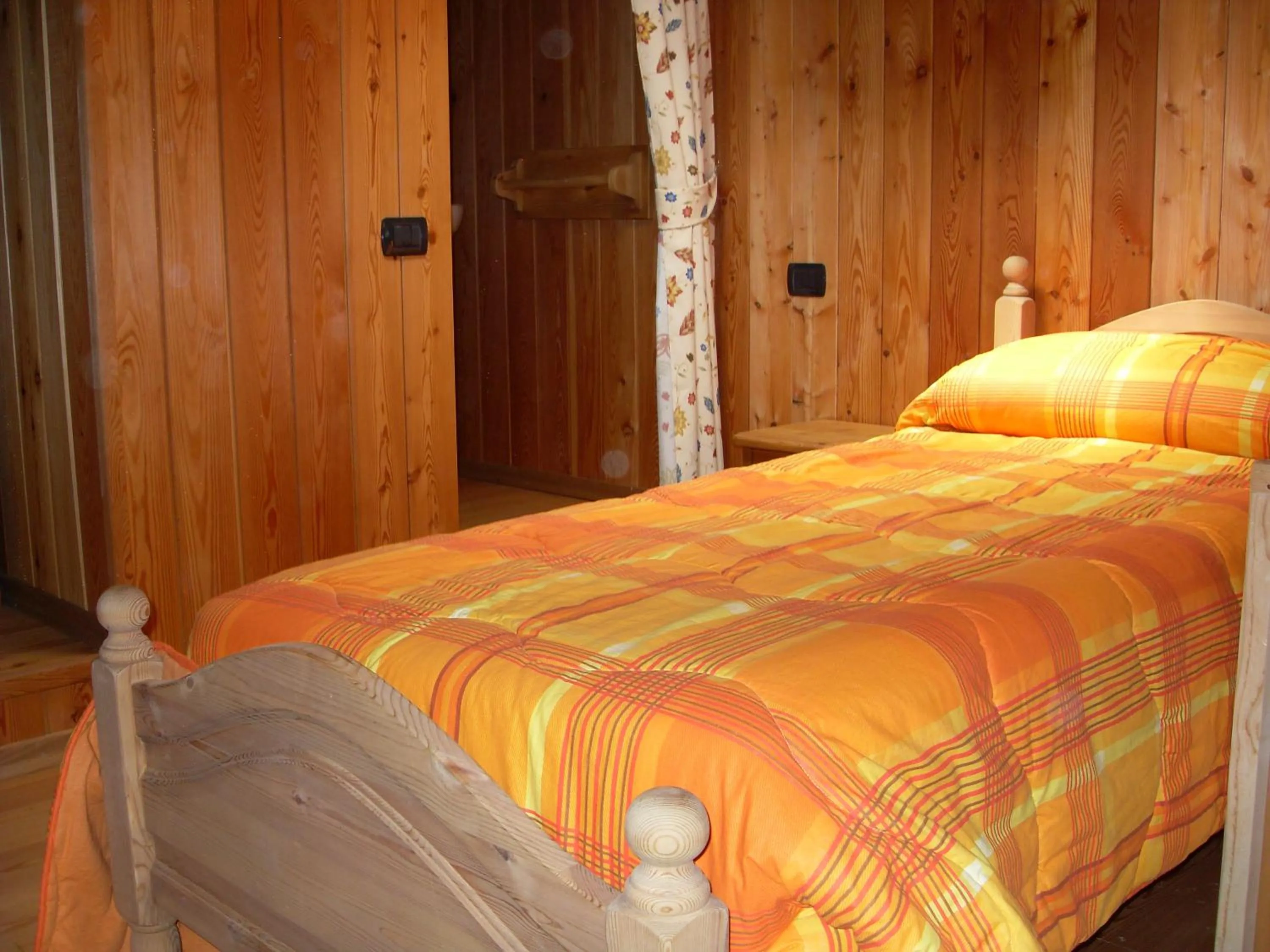 Bedroom, Bed in Residence Les Myosotis