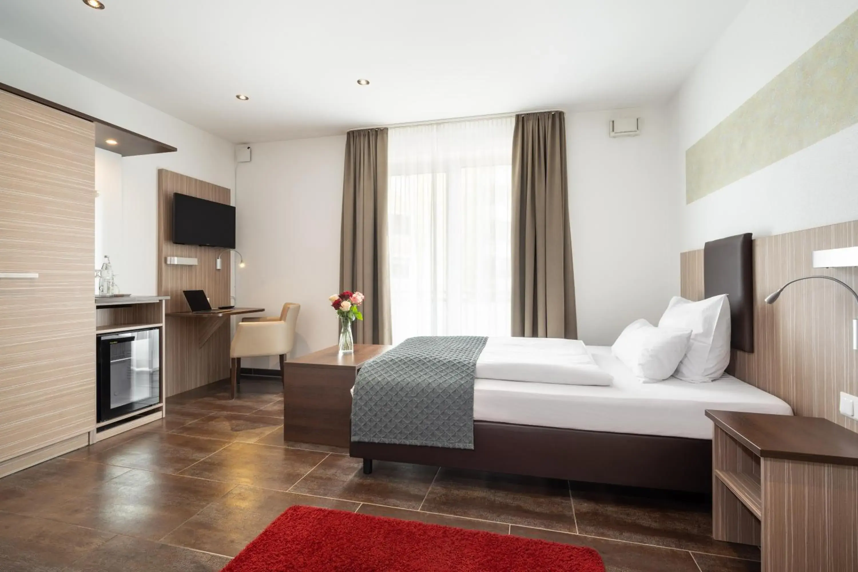 Budget Double Room - single occupancy in Hotel Drei Rosen Budget Double Room - single occupancy in Hotel Drei Rosen