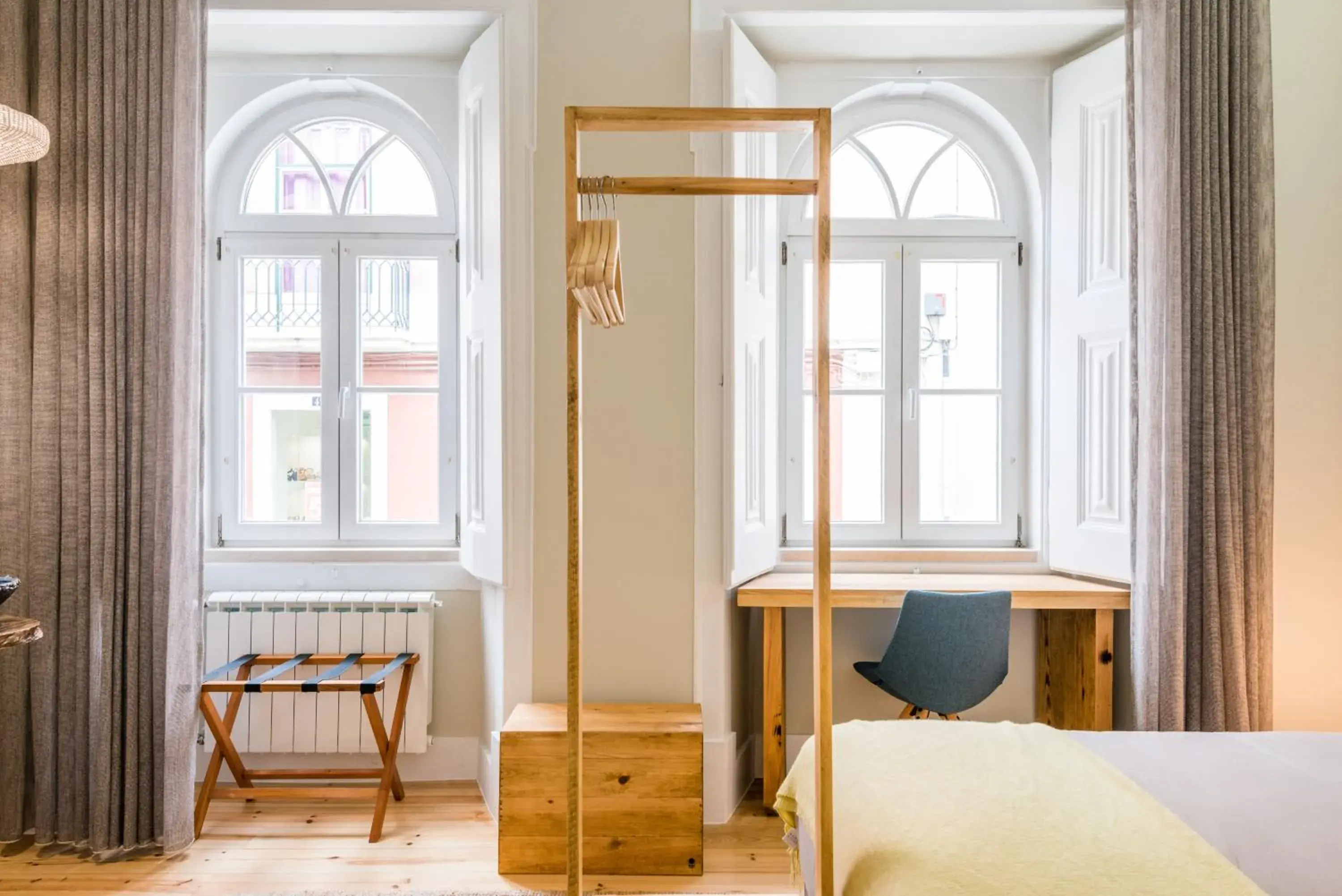 Photo of the whole room, Bed in 19 Tile Ceramic Concept - by Unlock Hotels Photo of the whole room, Bed in 19 Tile Ceramic Concept - by Unlock Hotels