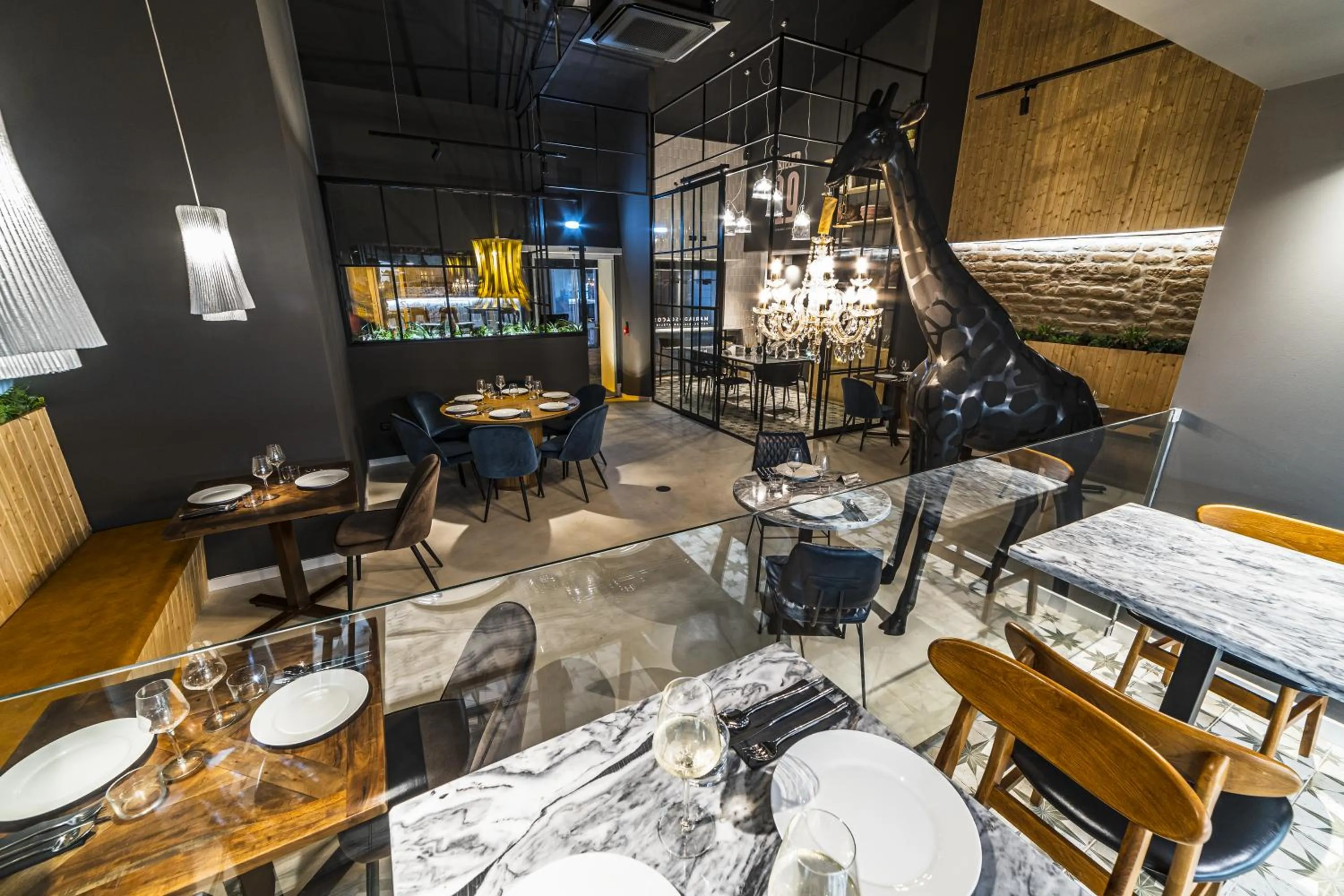 Restaurant/places to eat in 19 Tile Ceramic Concept - by Unlock Hotels