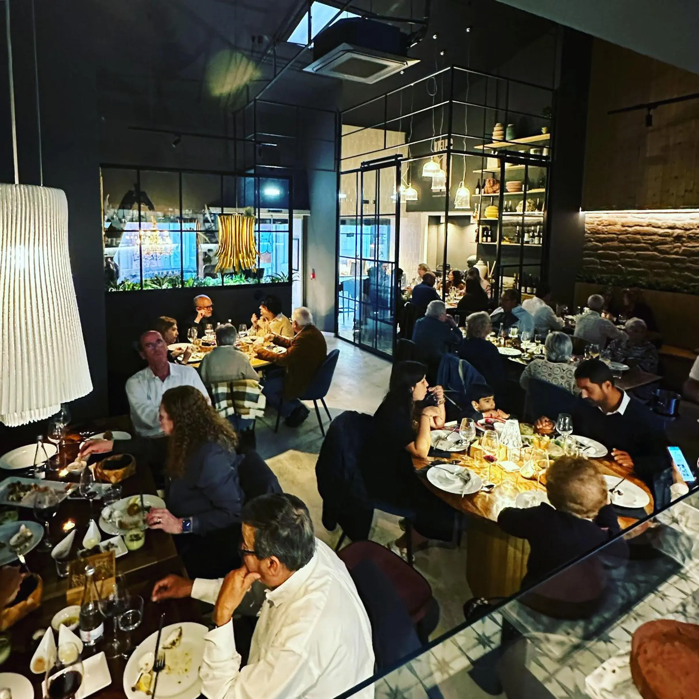 Restaurant/places to eat in 19 Tile Ceramic Concept - by Unlock Hotels Restaurant/places to eat in 19 Tile Ceramic Concept - by Unlock Hotels