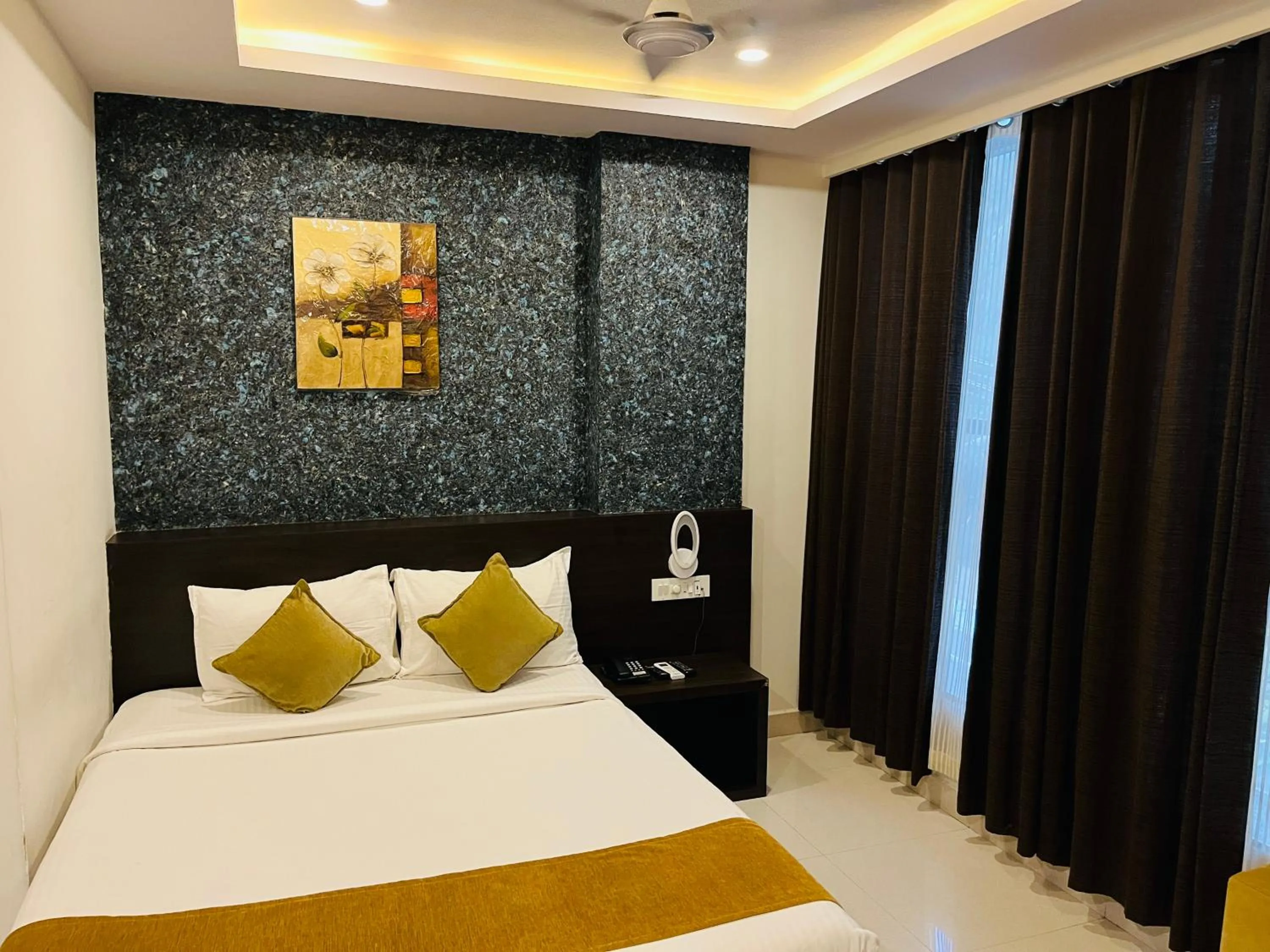 Bedroom, Bed in The Porch Inn Hotel & Service Apartments Near Nimhans Hospital