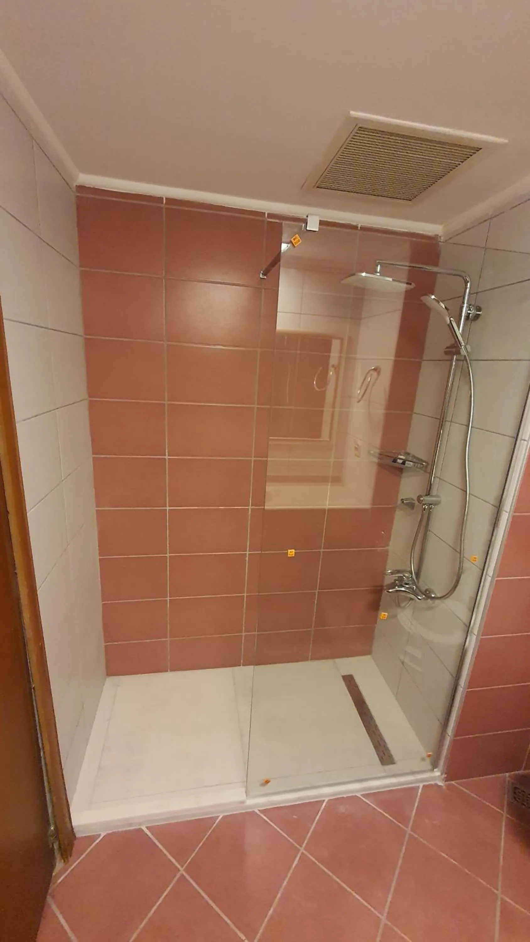 Bathroom in Club Karakas Apart Otel