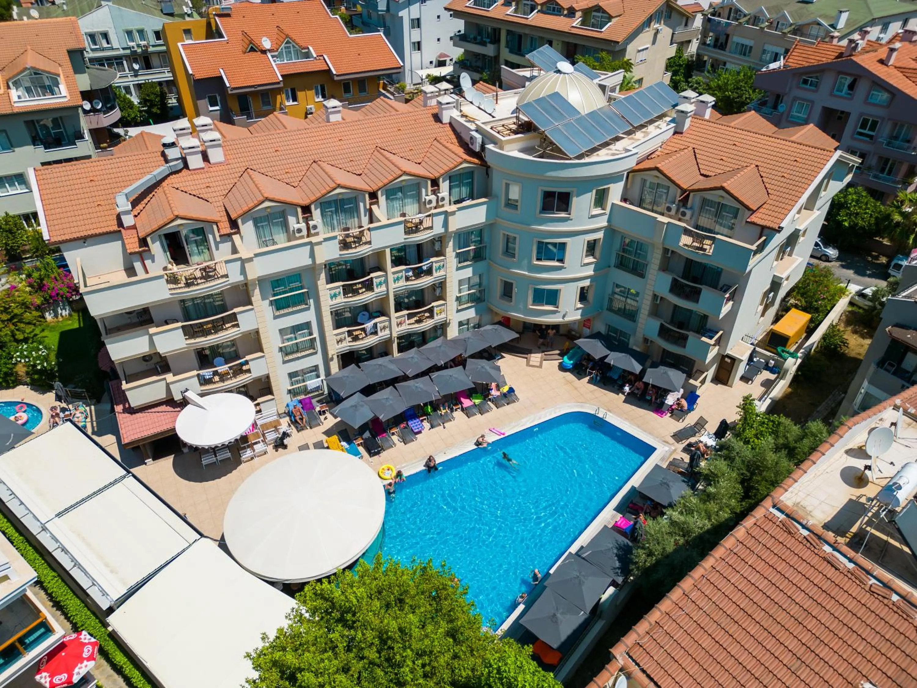 Club Karakas Apart Otel