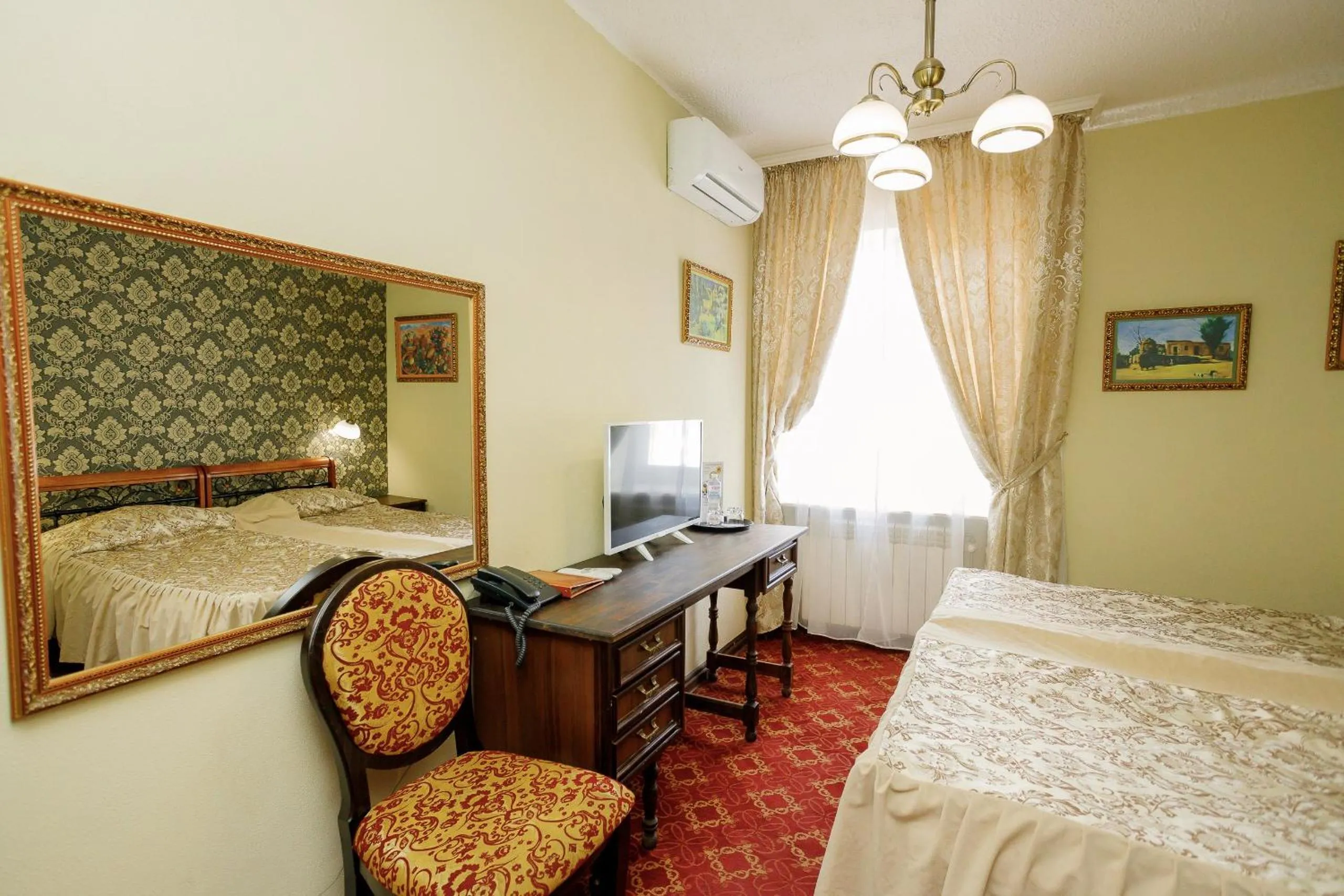 Standard Twin Room in Hotel Kilikiya