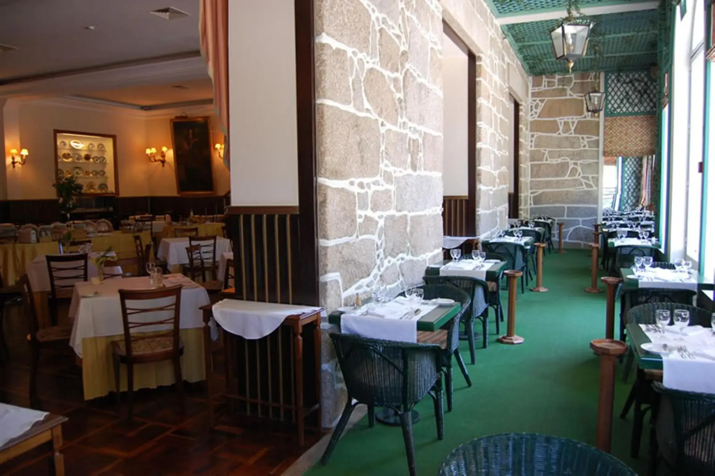 Restaurant/places to eat in Hotel Urgeirica Restaurant/places to eat in Hotel Urgeirica