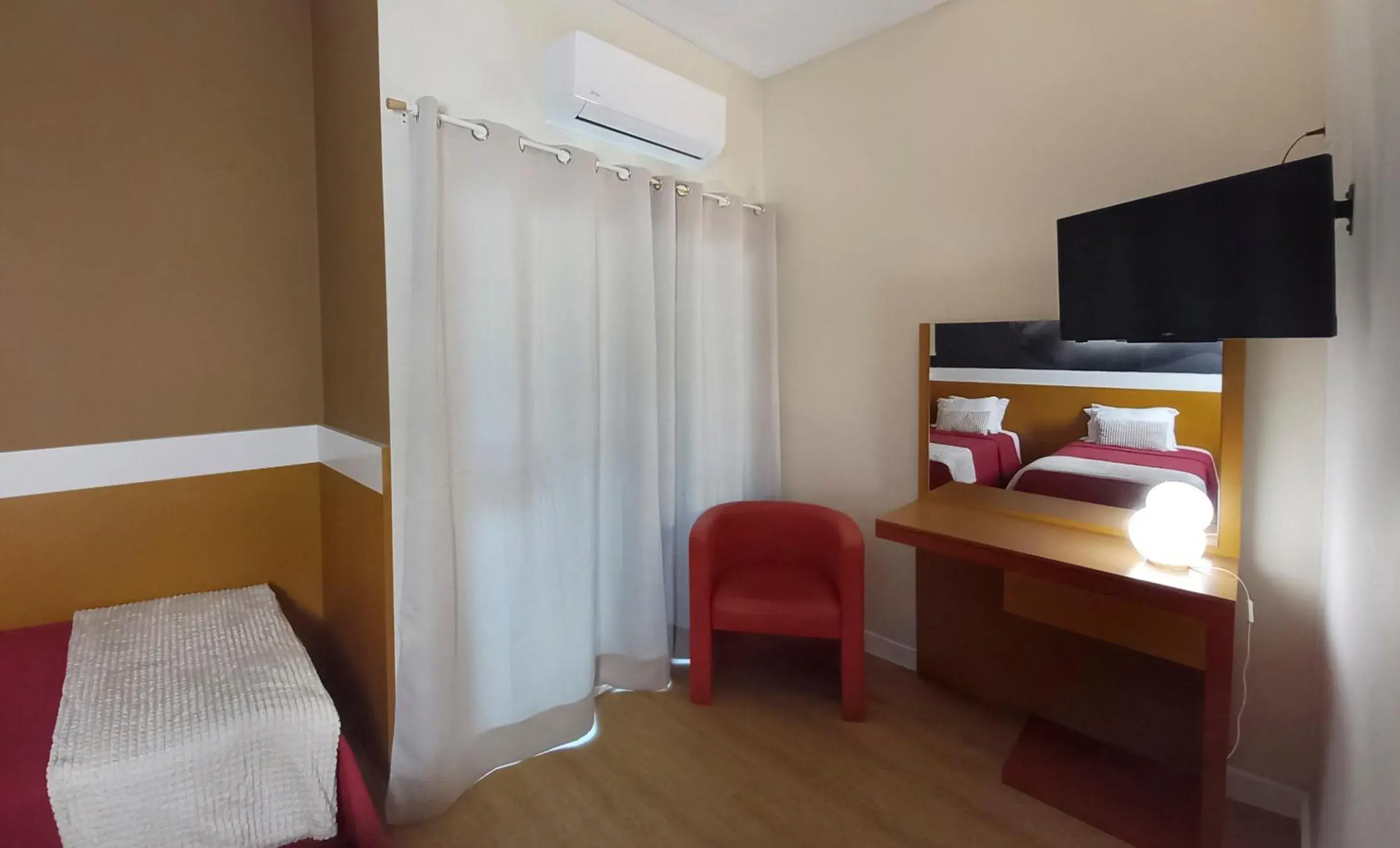 Standard Twin Room in Hotel Joao XXI Standard Twin Room in Hotel Joao XXI