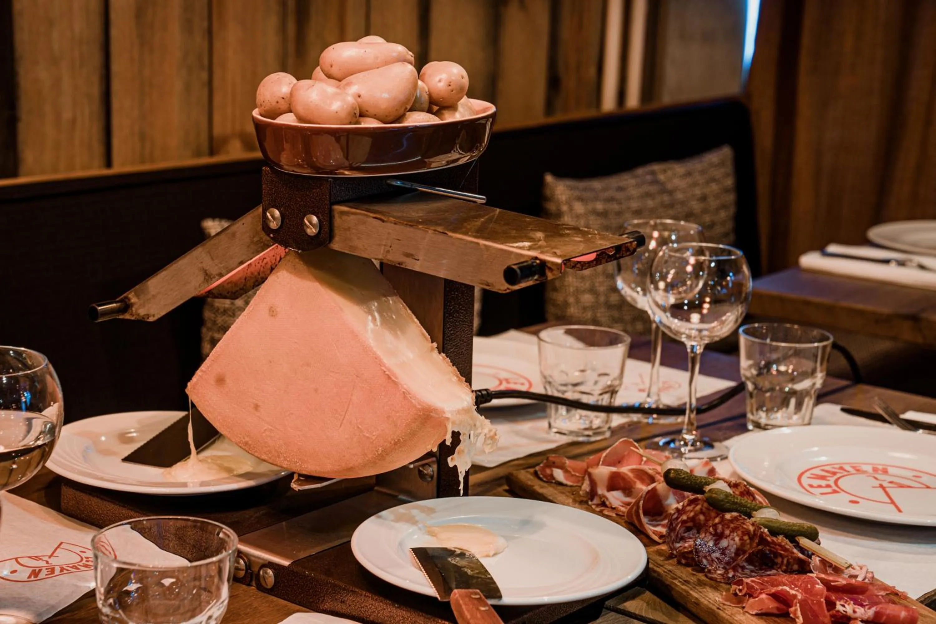 Restaurant/places to eat in La Folie Douce Hotels Chamonix