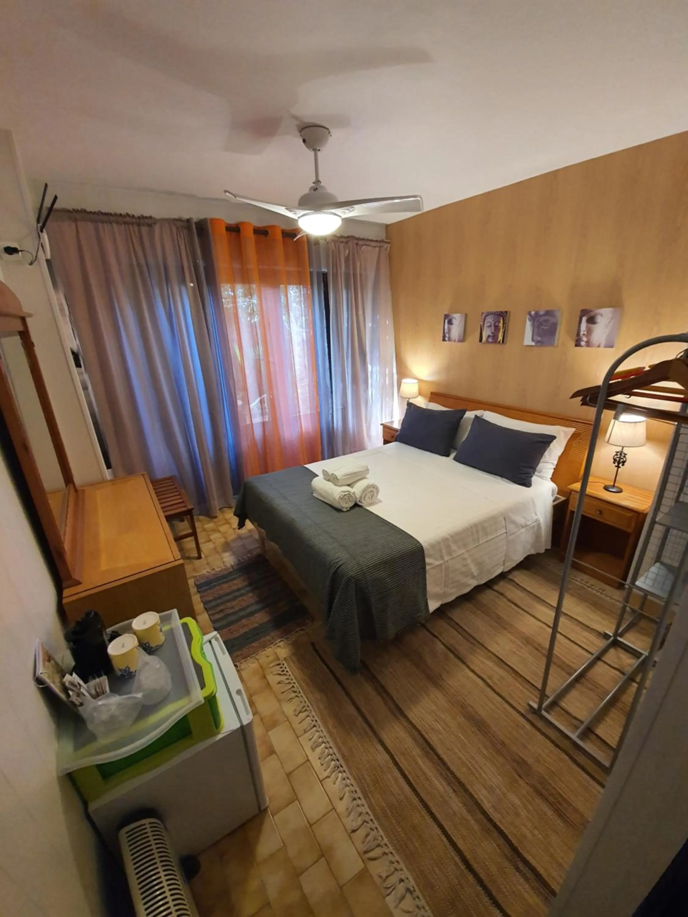 Photo of the whole room, Bed in Ocean View Lagos