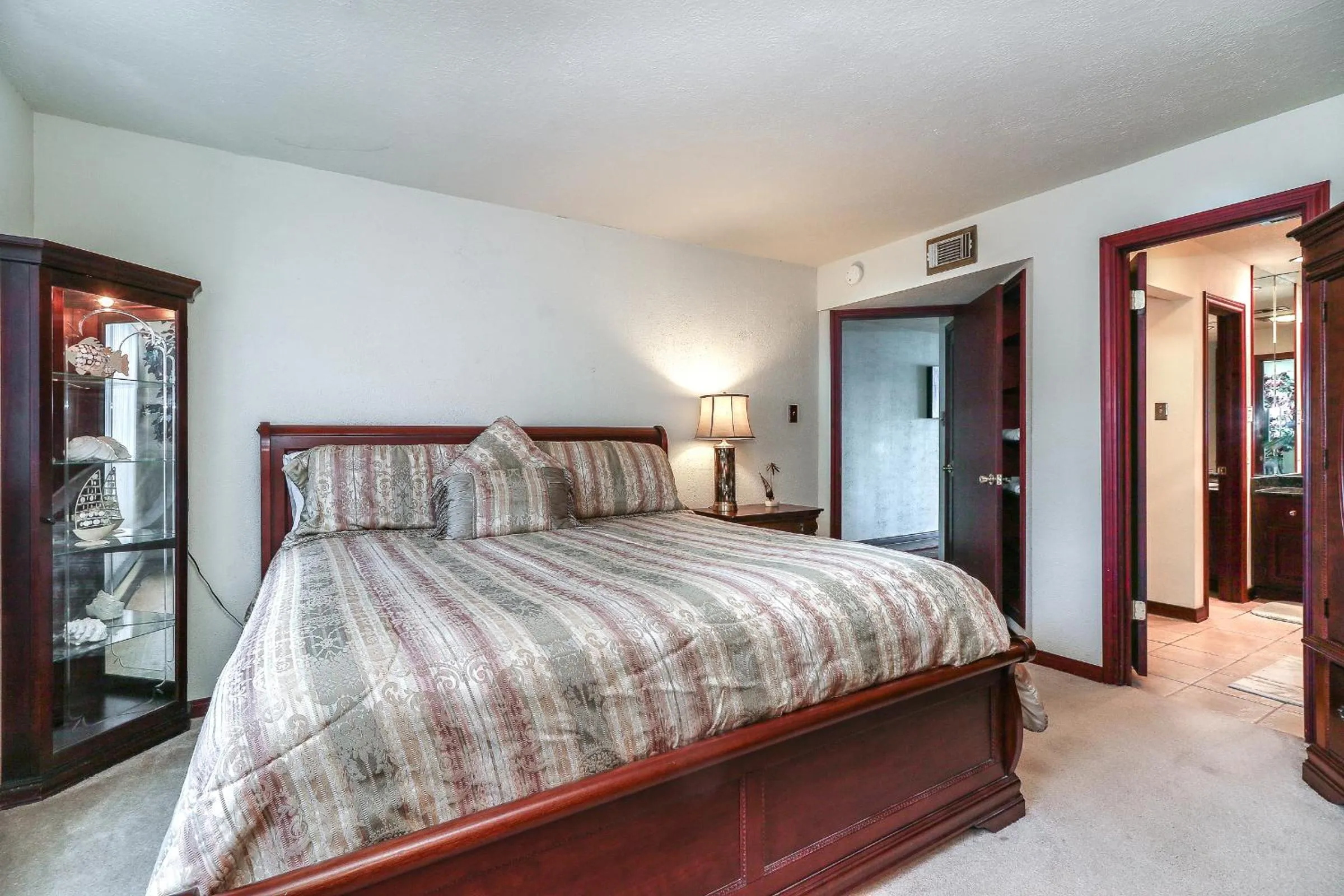 Bed in Resort Attractions