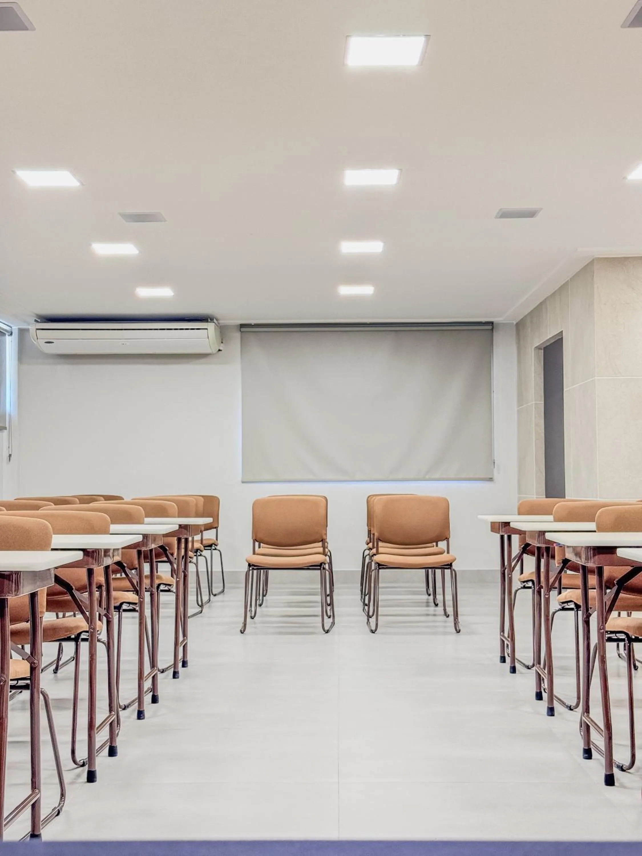 Business facilities in Ilha Porchat Hotel