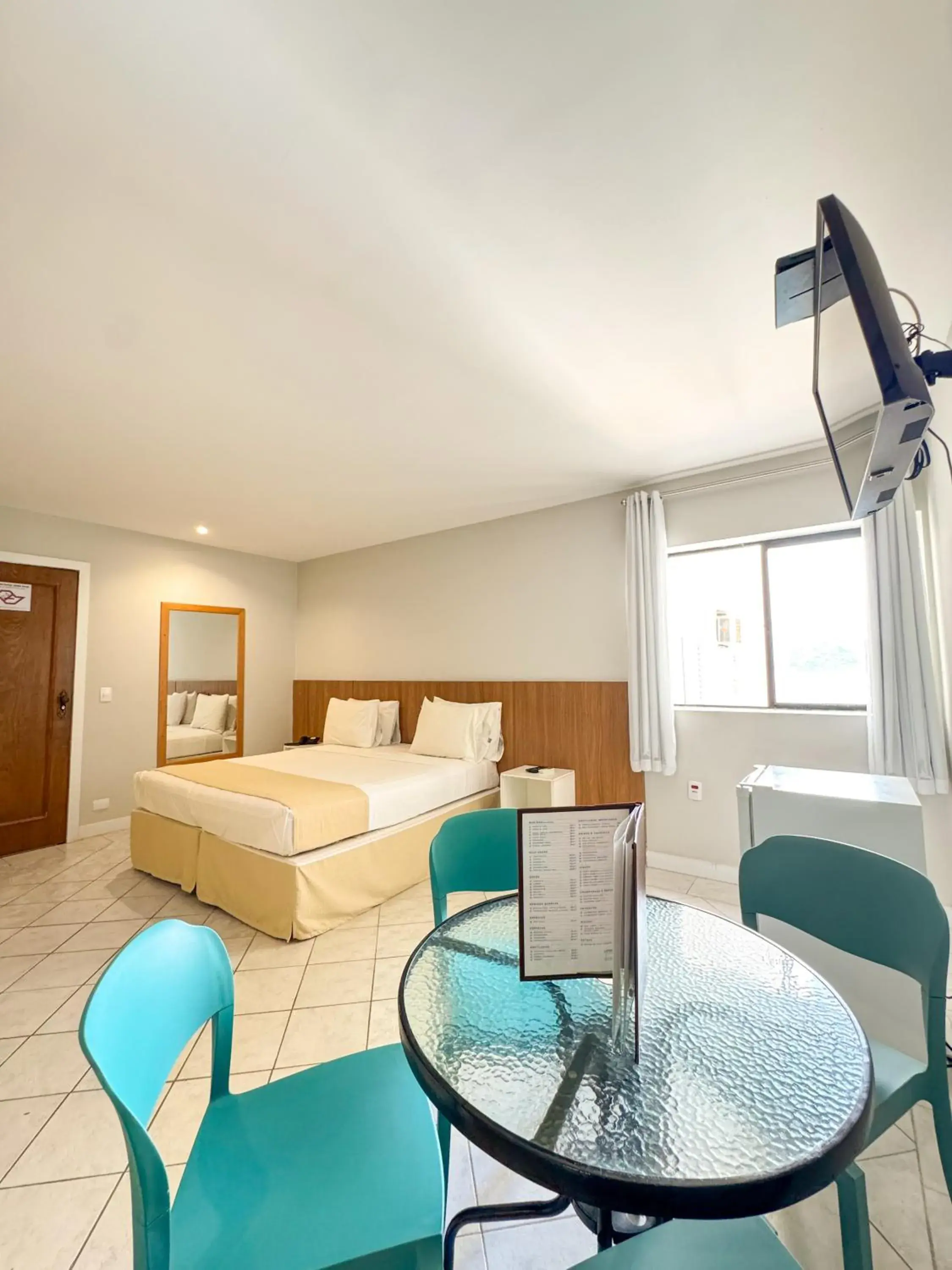 Family Plus Room in Ilha Porchat Hotel Family Plus Room in Ilha Porchat Hotel