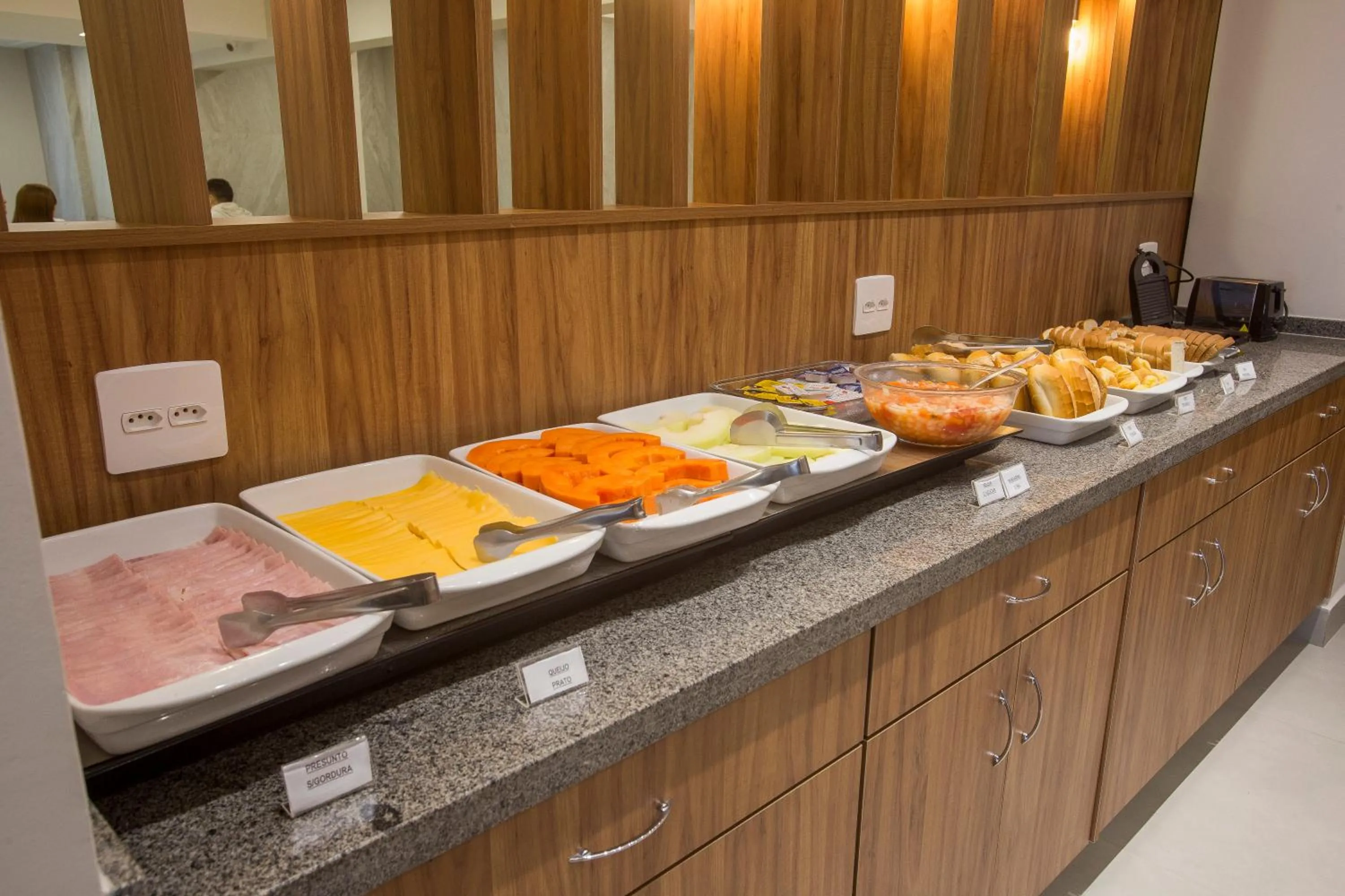 Breakfast in Ilha Porchat Hotel