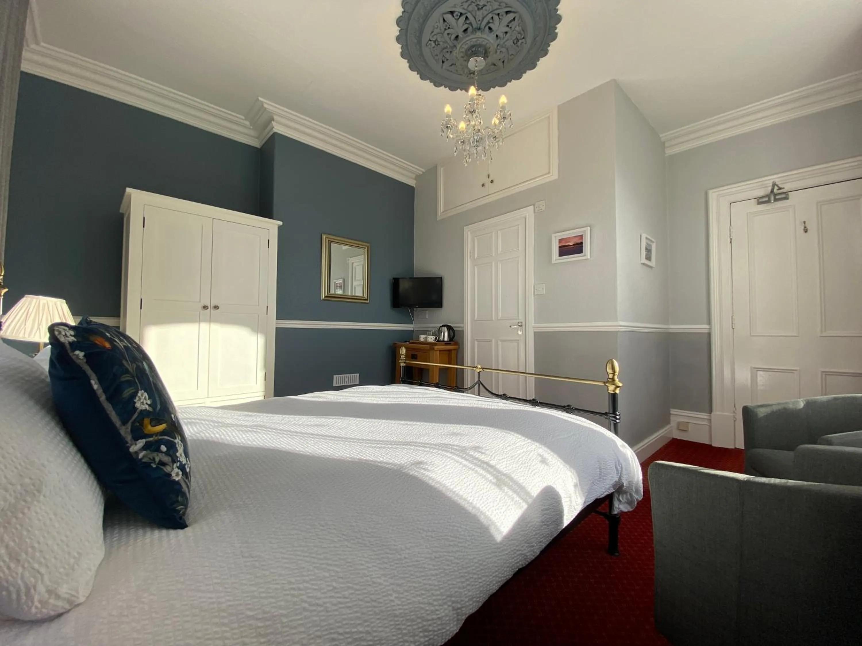 Bedroom, Bed in Goodwin House