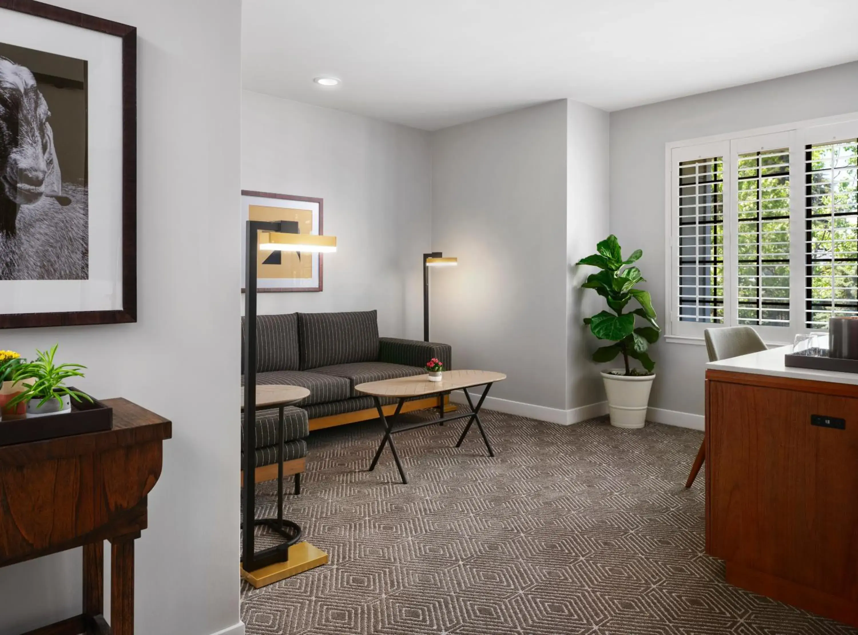 Living room in Napa Winery Inn Living room in Napa Winery Inn