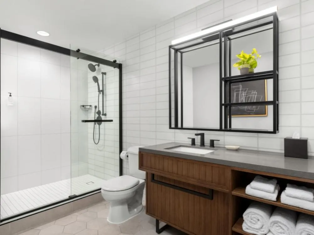 Bathroom in Napa Winery Inn