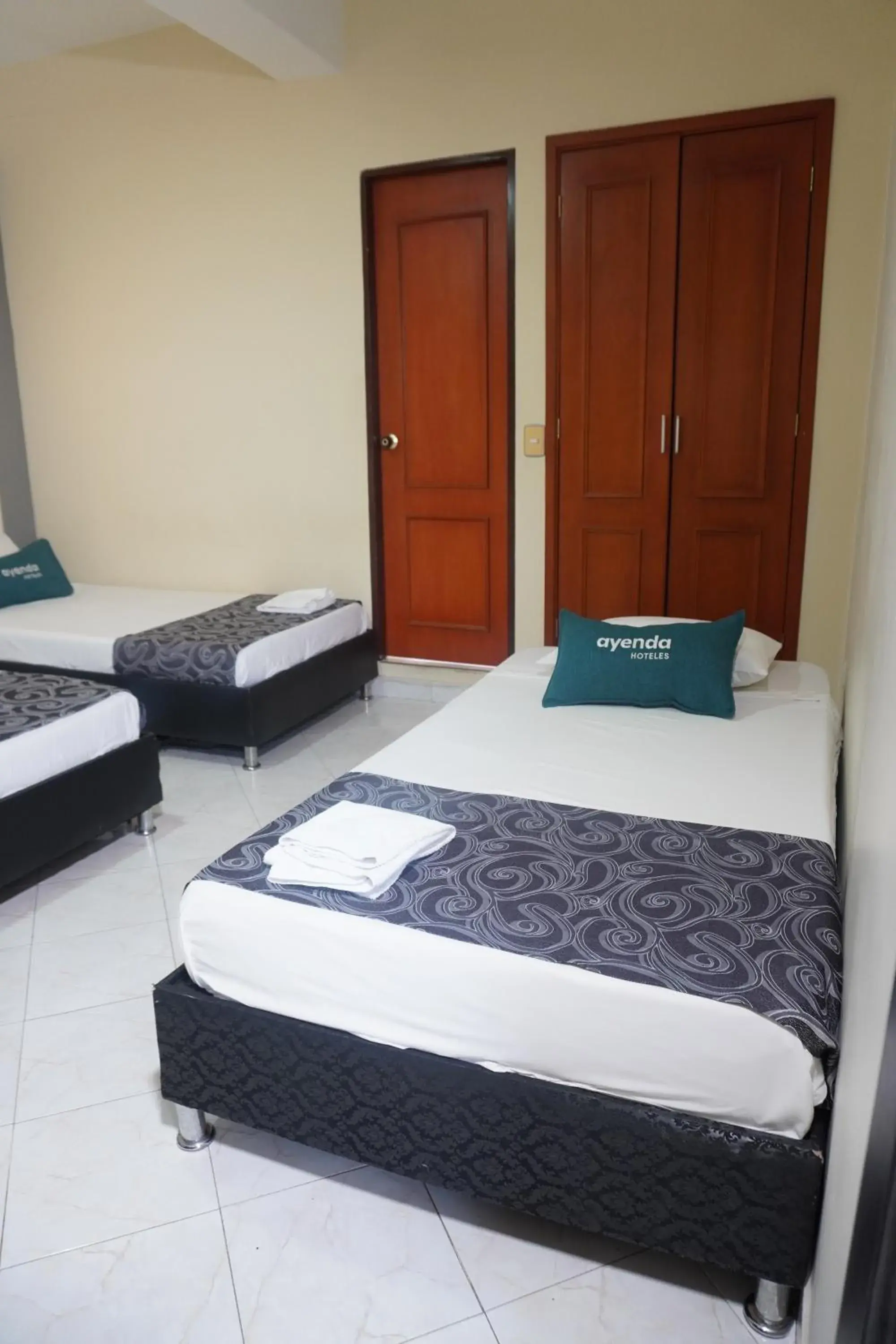 Quadruple Room with Bathroom - single occupancy in Hotel El Andino Quadruple Room with Bathroom - single occupancy in Hotel El Andino