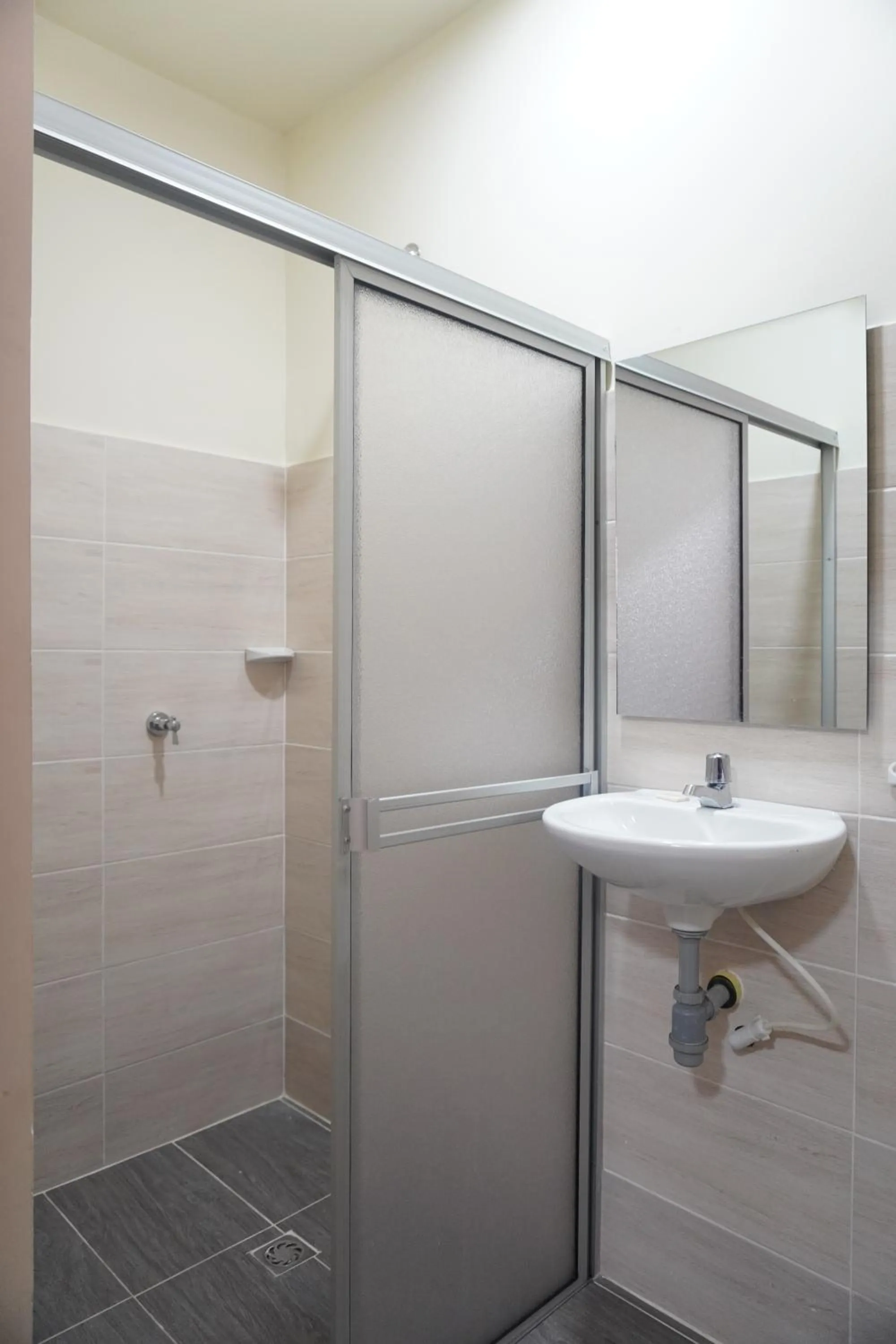 Shower in Hotel El Andino