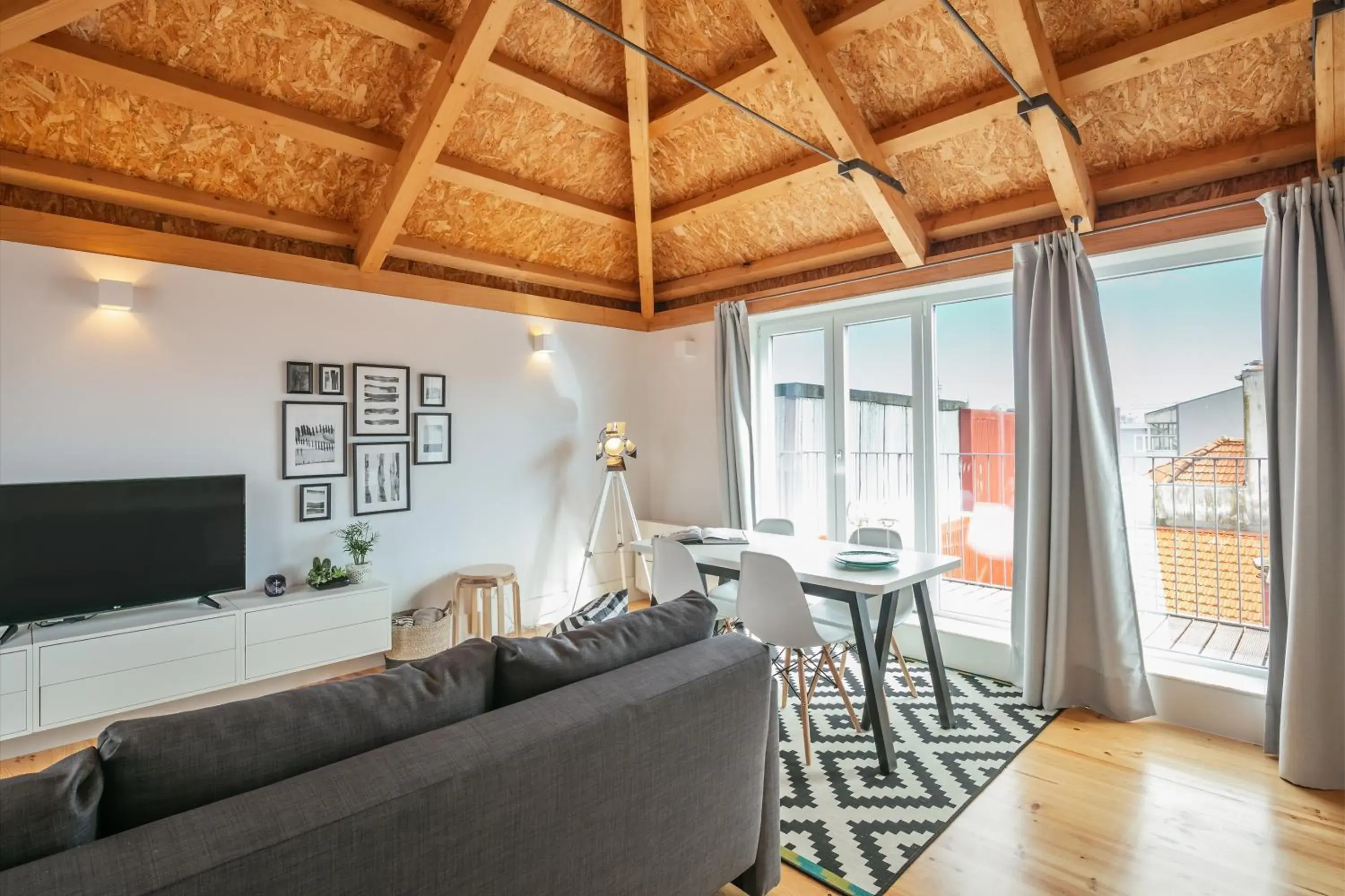 Penthouse Apartment in Indulge Porto Flats Penthouse Apartment in Indulge Porto Flats