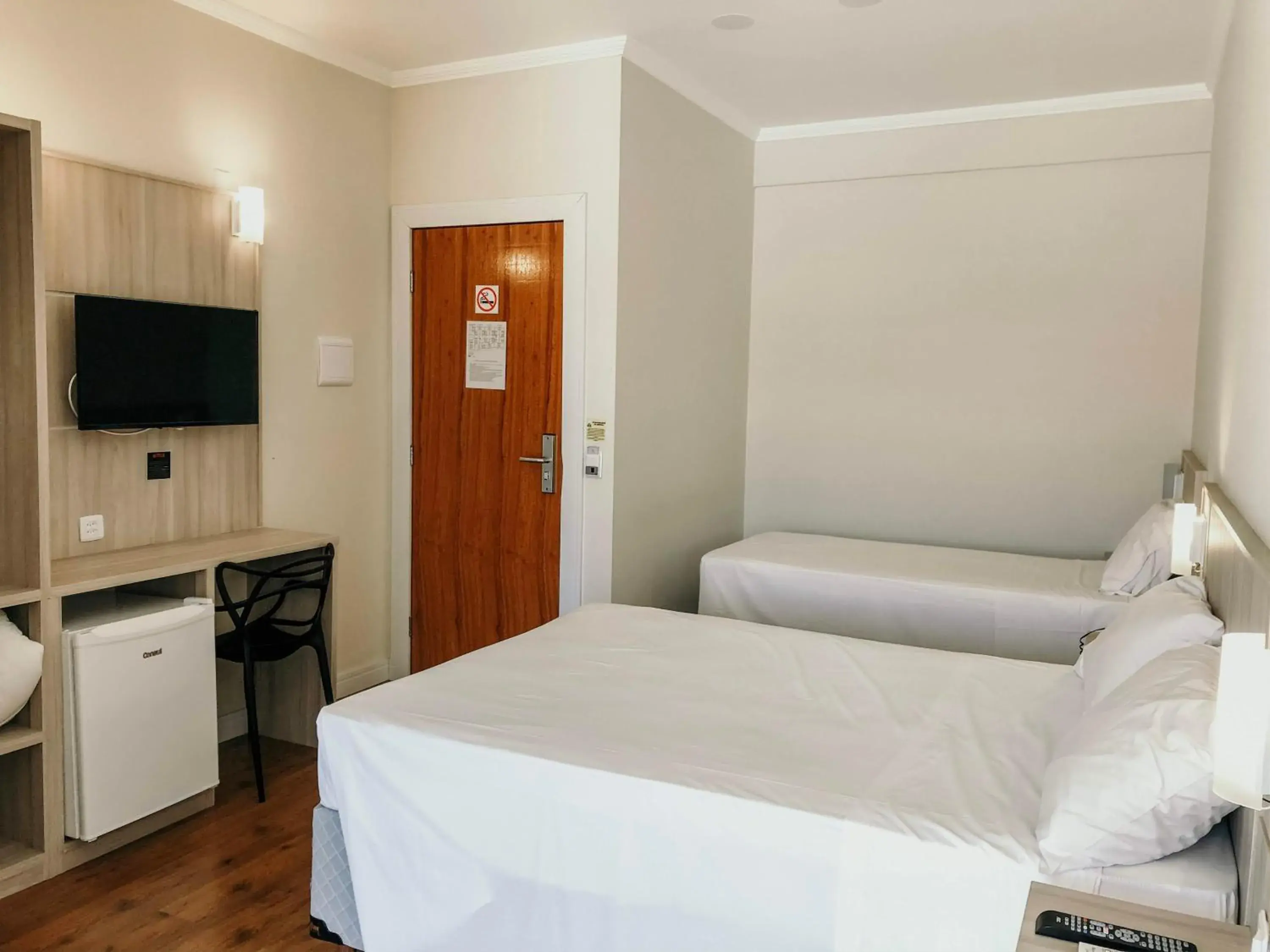 Photo of the whole room, Bed in Sense Hotel Araucária Photo of the whole room, Bed in Sense Hotel Araucária