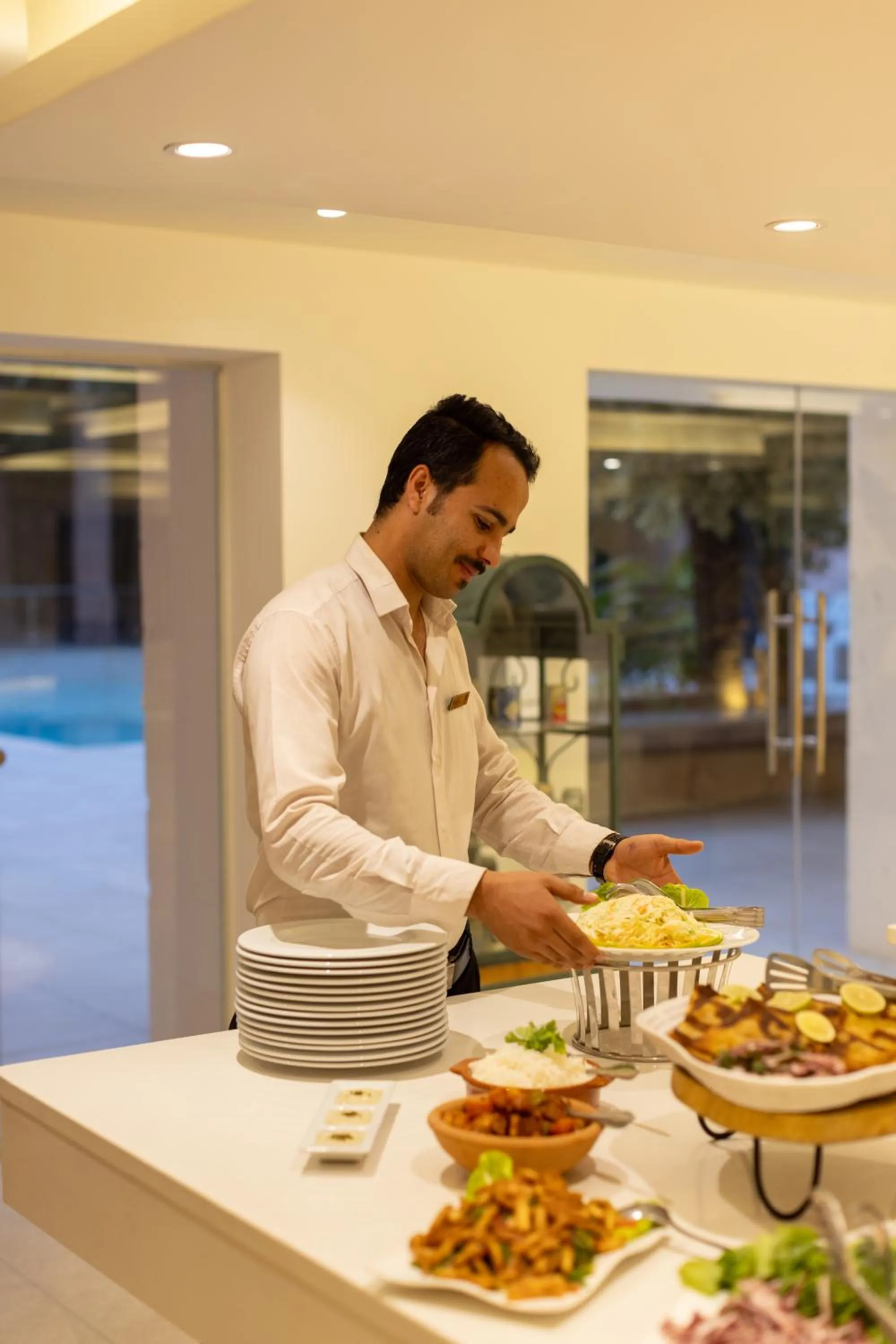 Restaurant/places to eat in Petra Palace Hotel