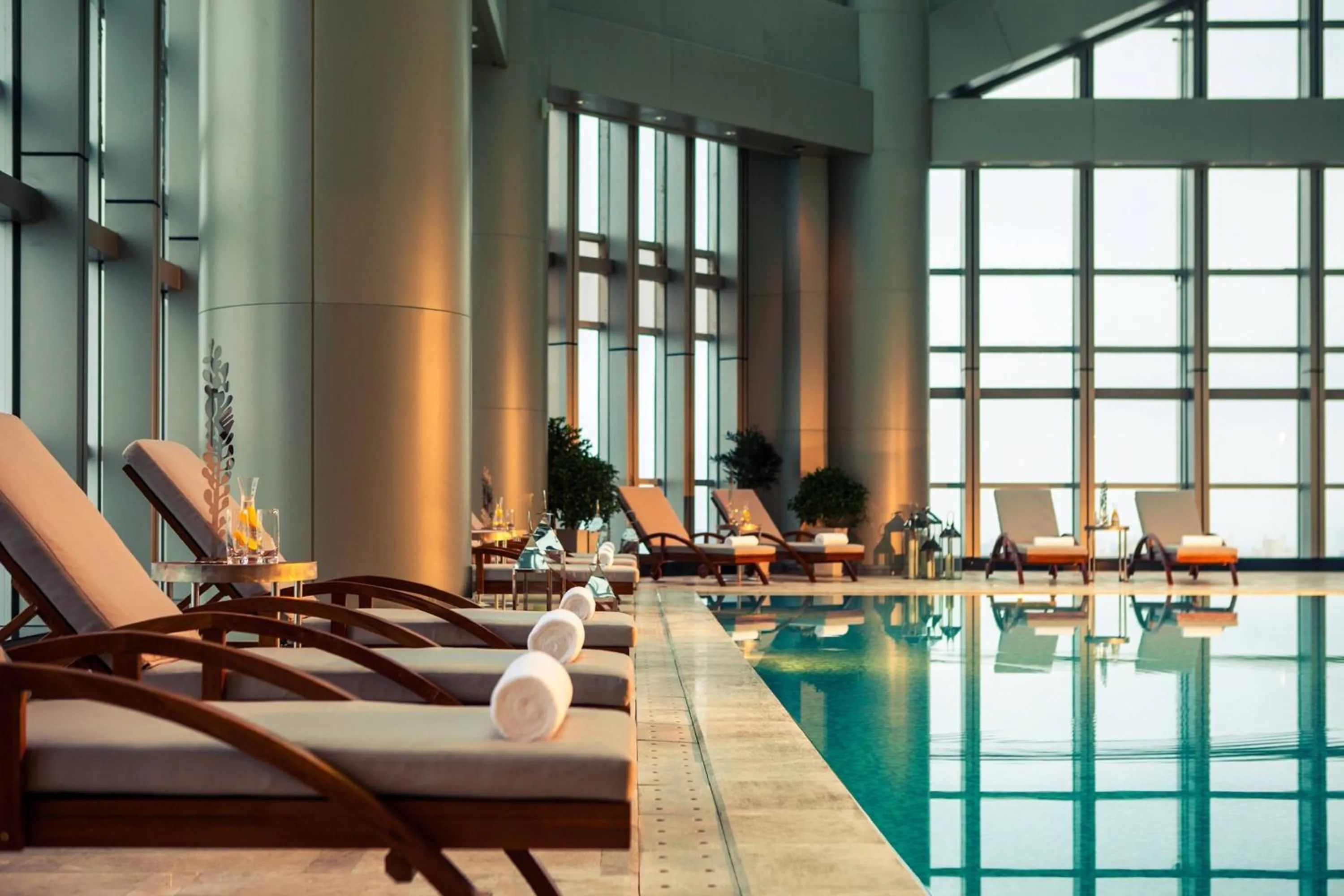 Swimming pool in Renaissance Huizhou Hotel