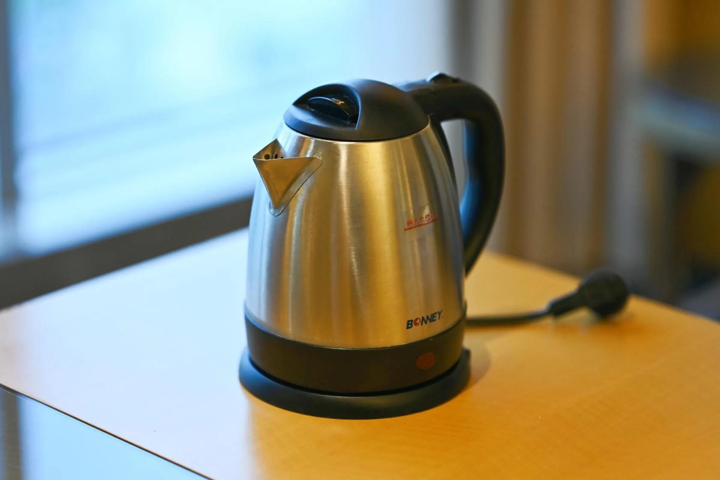 Coffee/tea facilities in Renaissance Huizhou Hotel