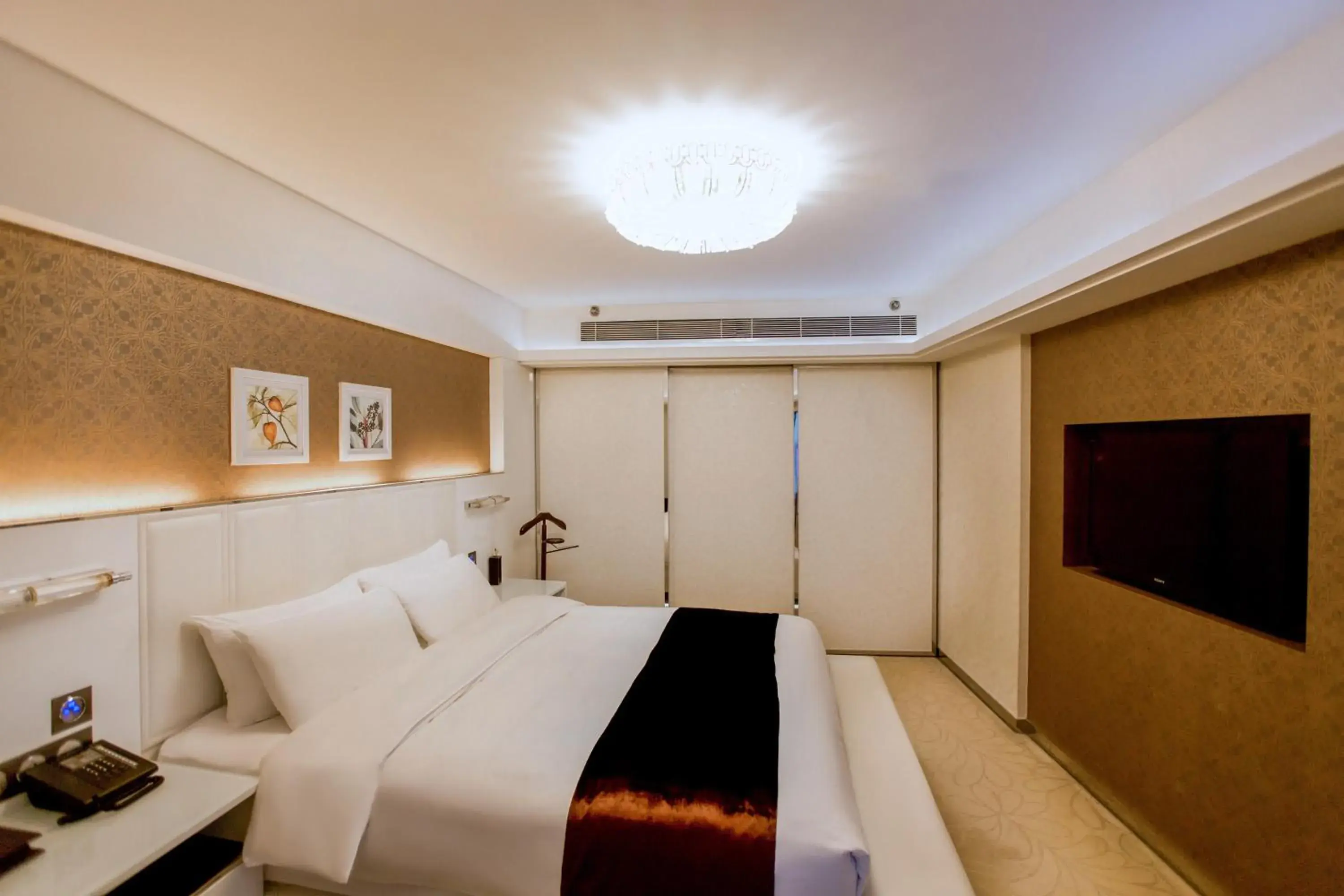 bunk bed, Bed in Nanjing Central Hotel bunk bed, Bed in Nanjing Central Hotel