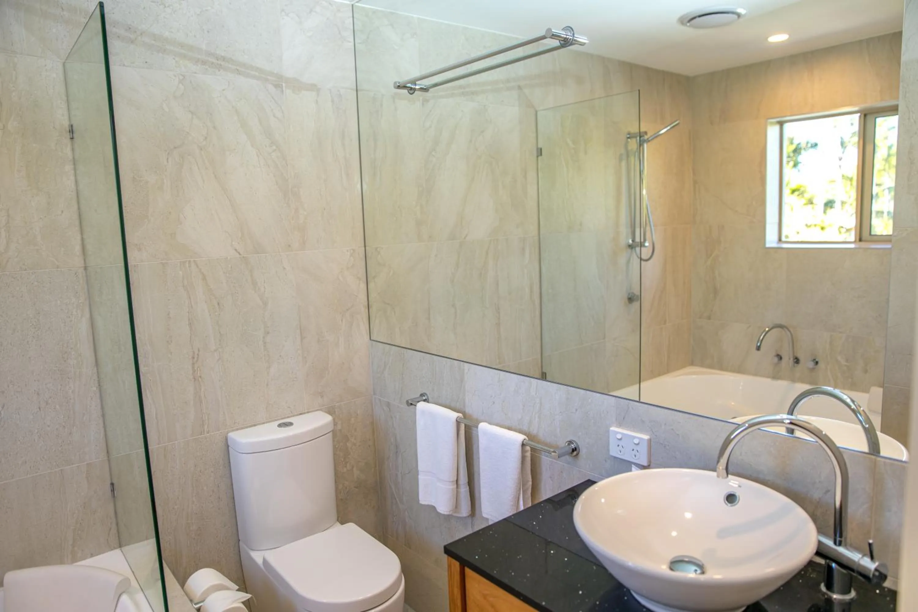 Shower in The Islander Noosa Resort