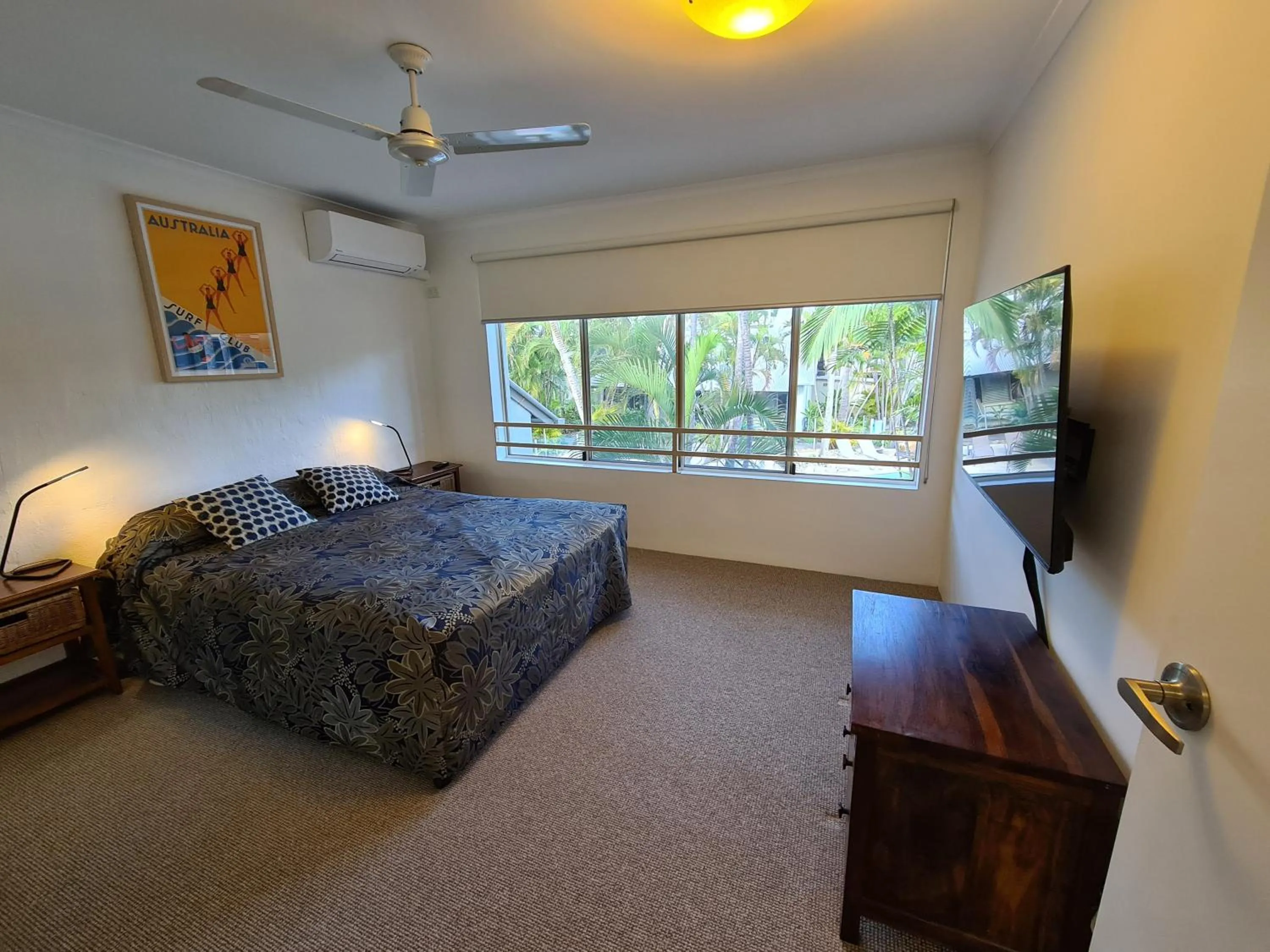 Bed in The Islander Noosa Resort