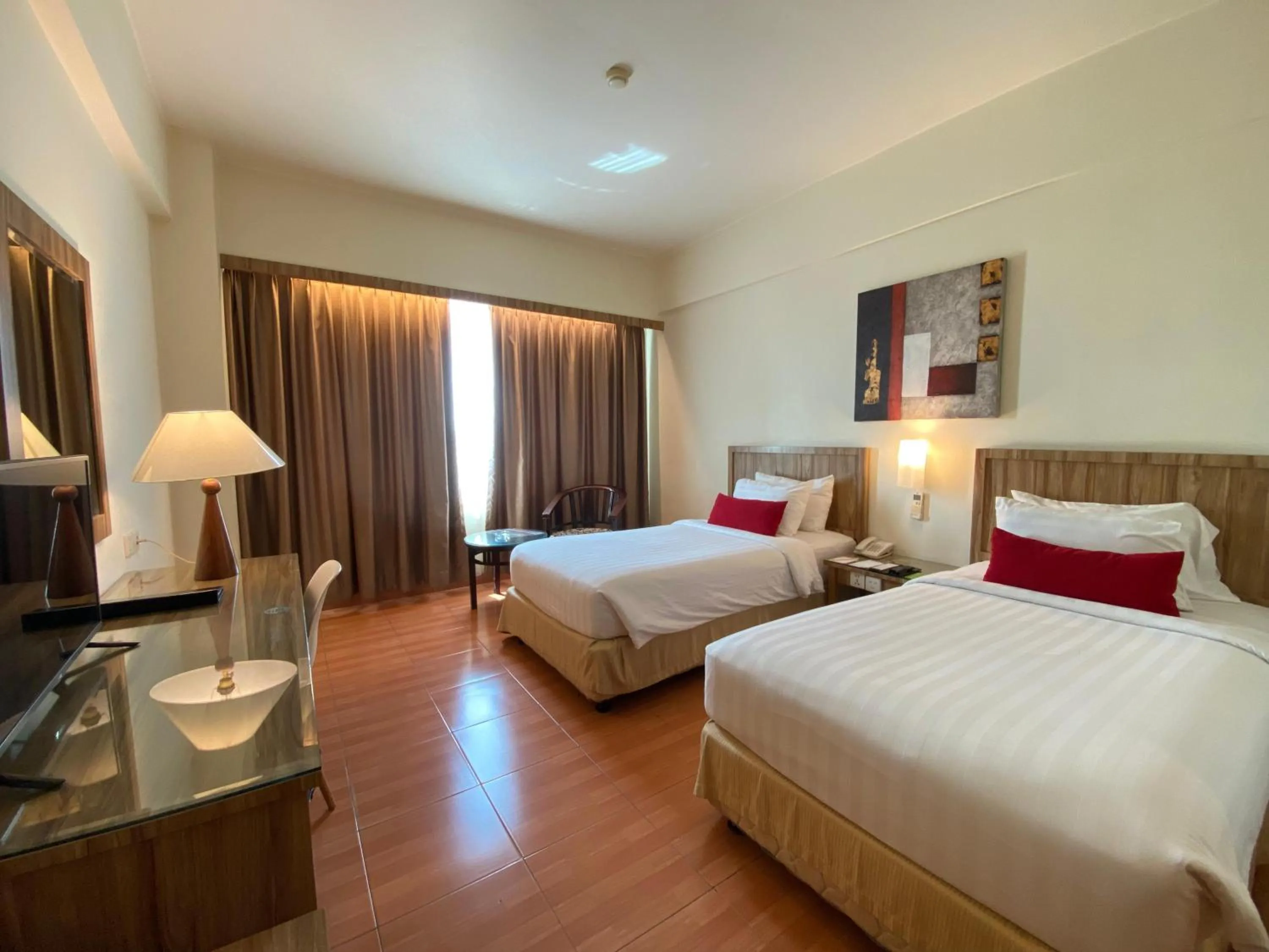 Superior Twin Room in Grand Zuri Dumai