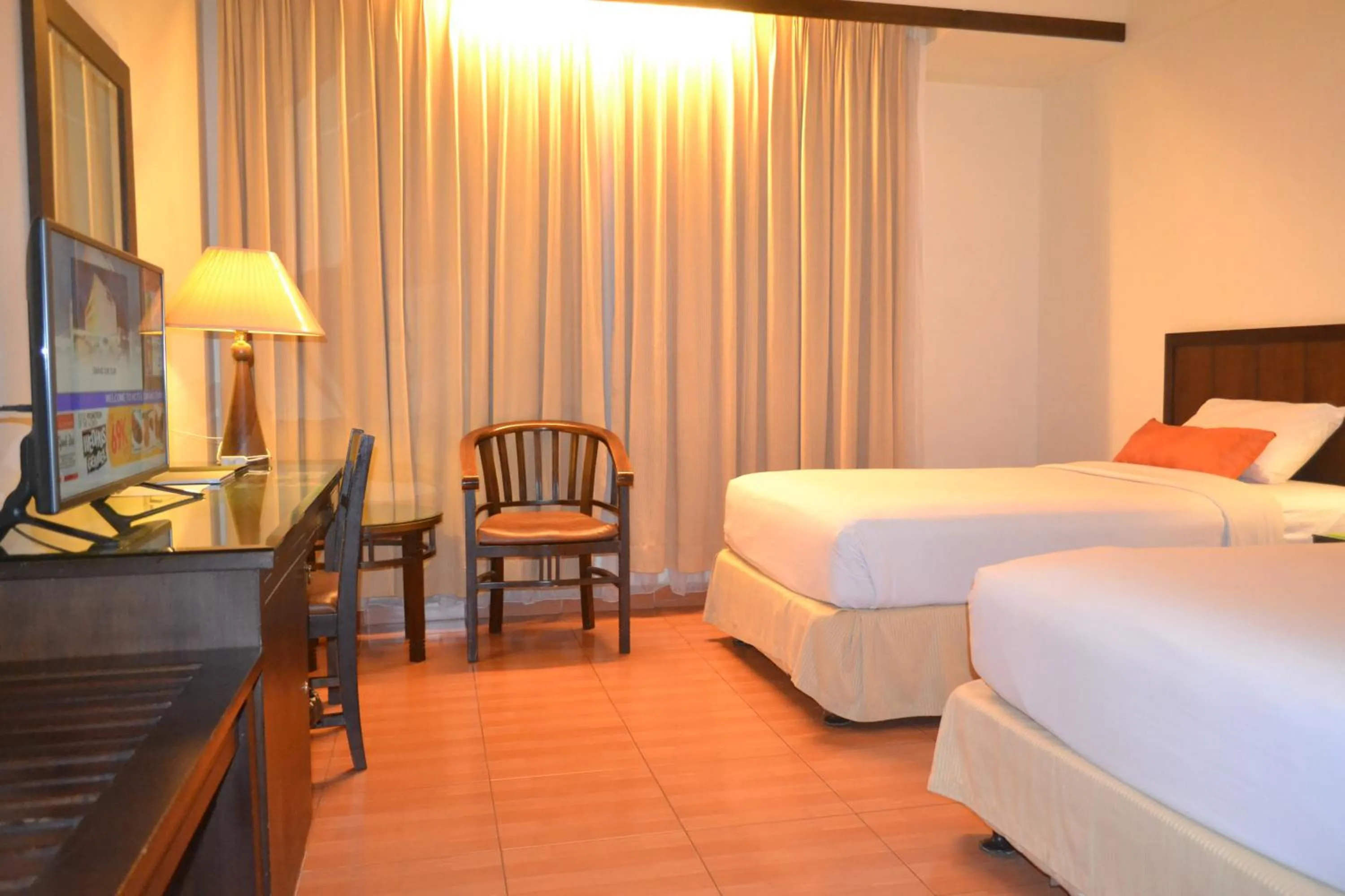 Superior Twin Room in Grand Zuri Dumai