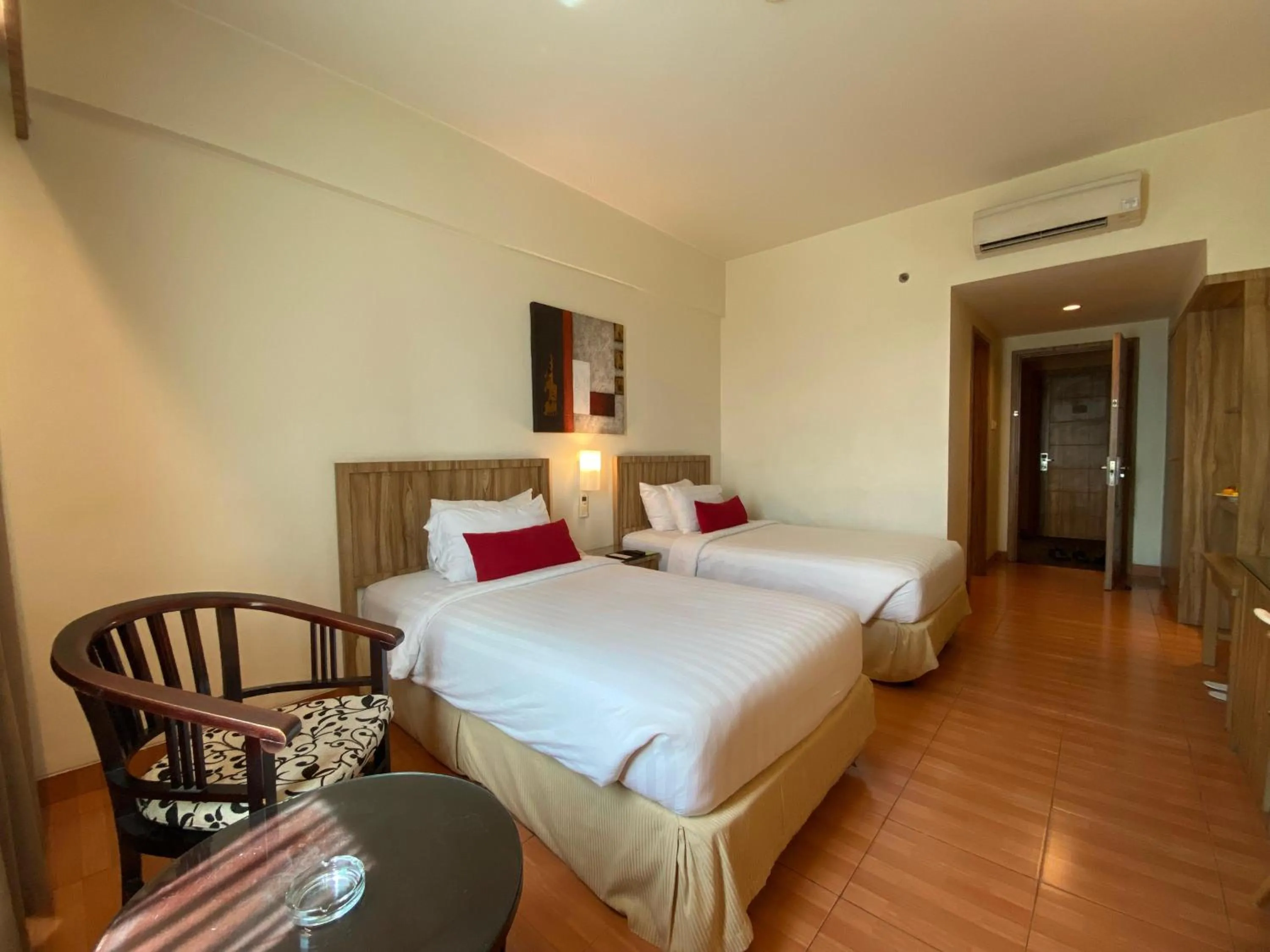 Bedroom, Bed in Grand Zuri Dumai