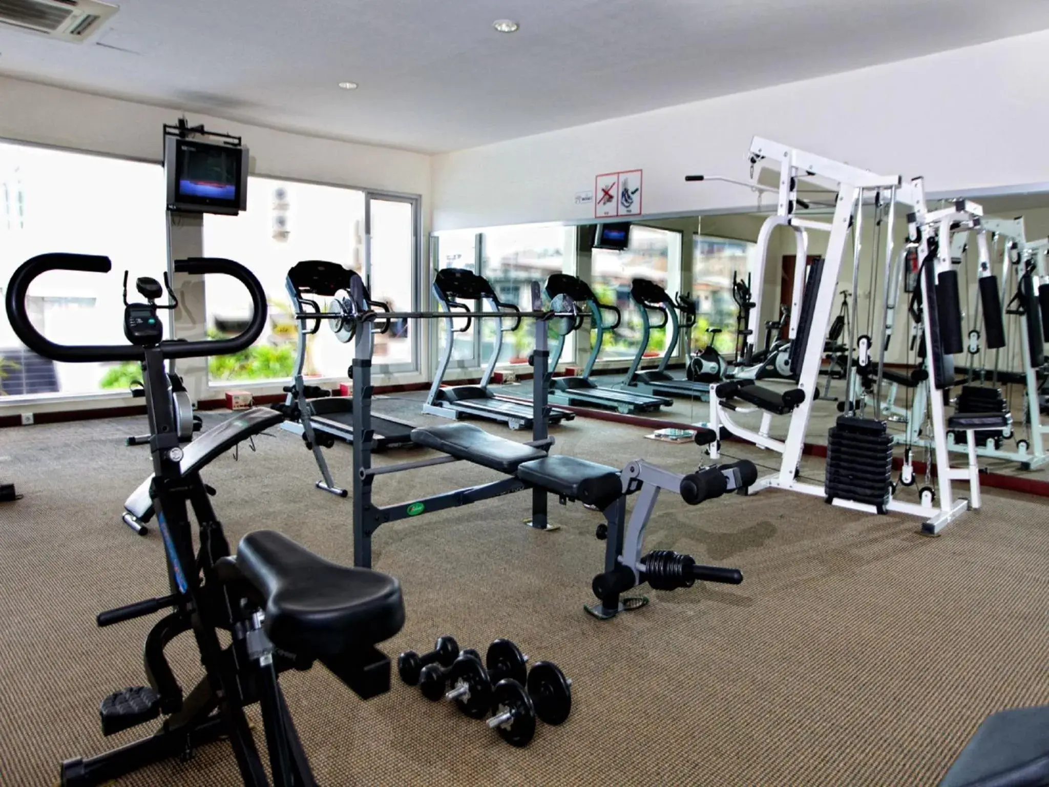 Fitness centre/facilities in Grand Zuri Dumai Fitness centre/facilities in Grand Zuri Dumai