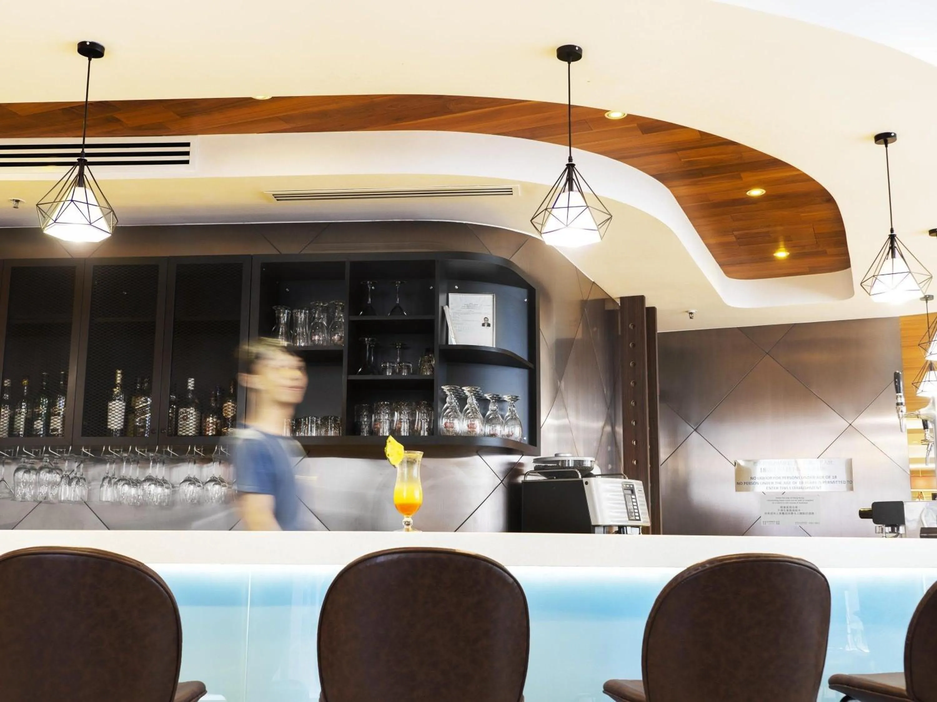 Lounge or bar in Ibis Hong Kong Central & Sheung Wan