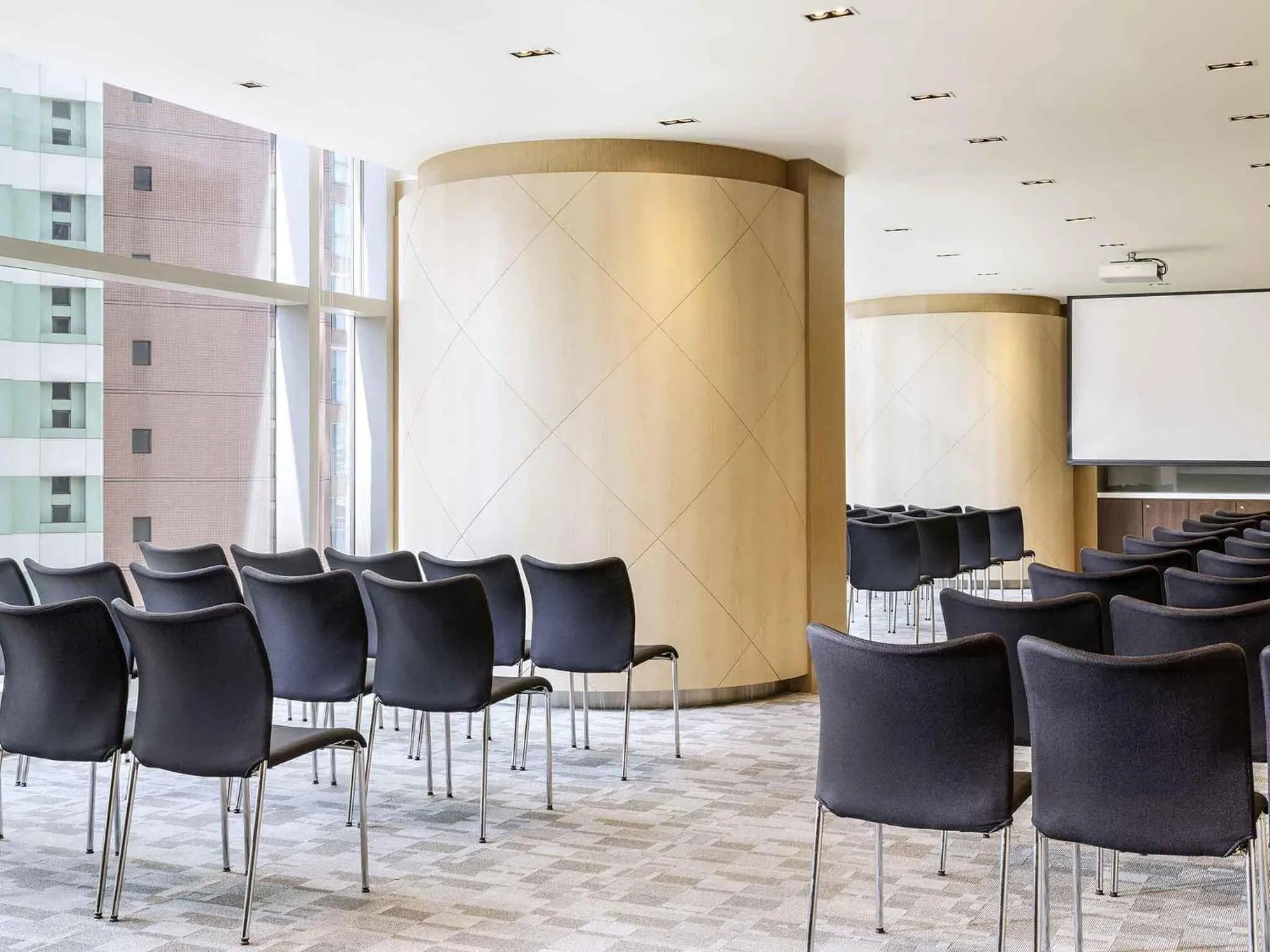 Meeting/conference room in Ibis Hong Kong Central & Sheung Wan