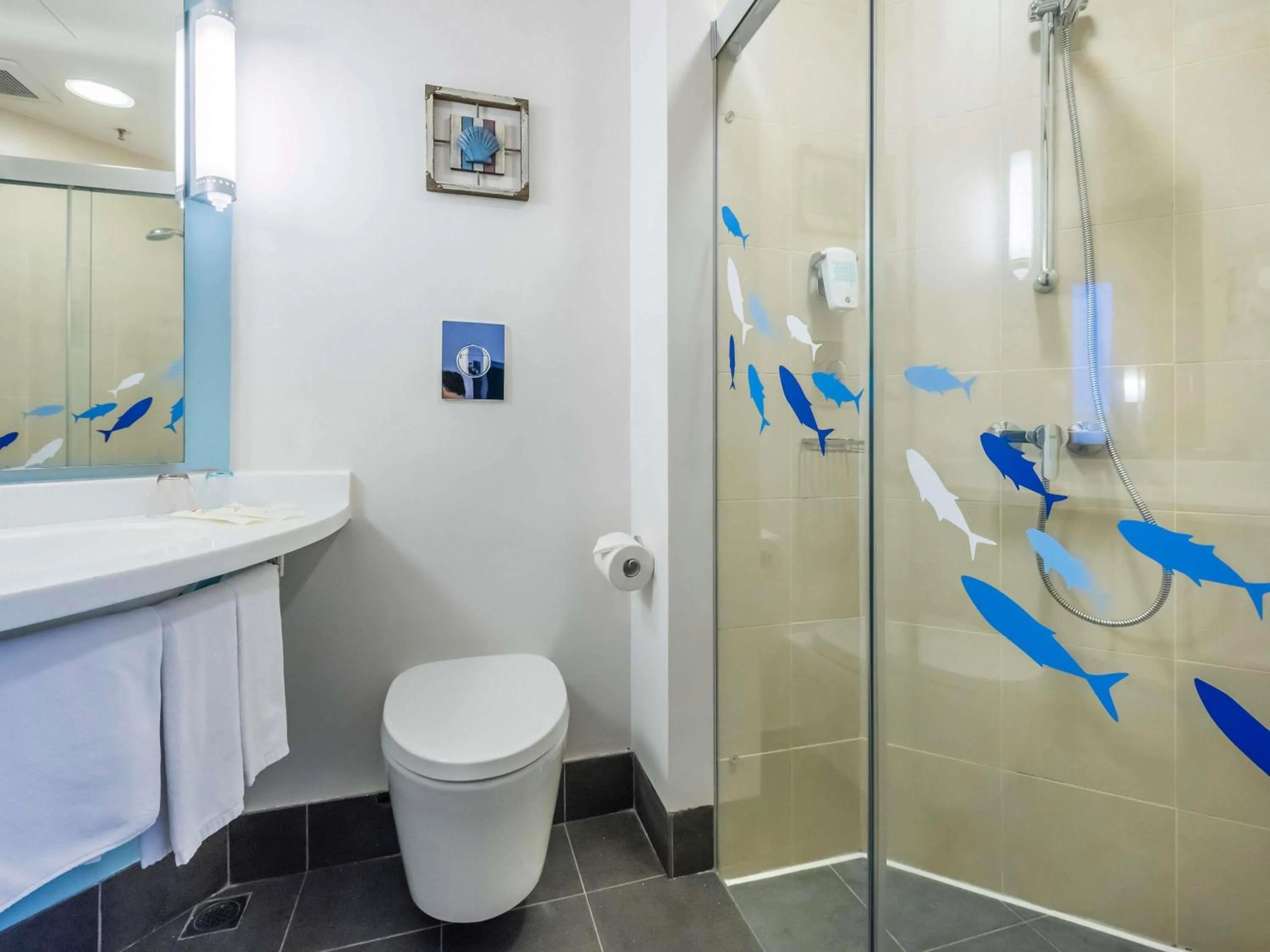 Bedroom in Ibis Hong Kong Central & Sheung Wan