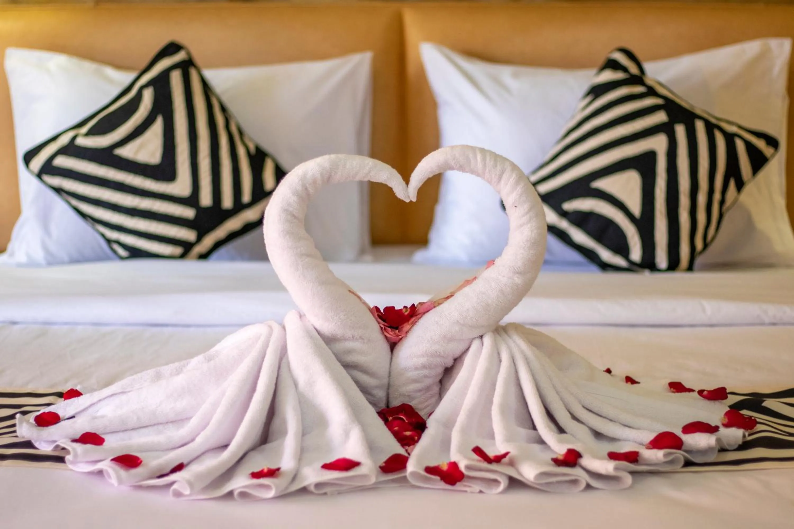 Bed in Suriwathi Hotel Legian