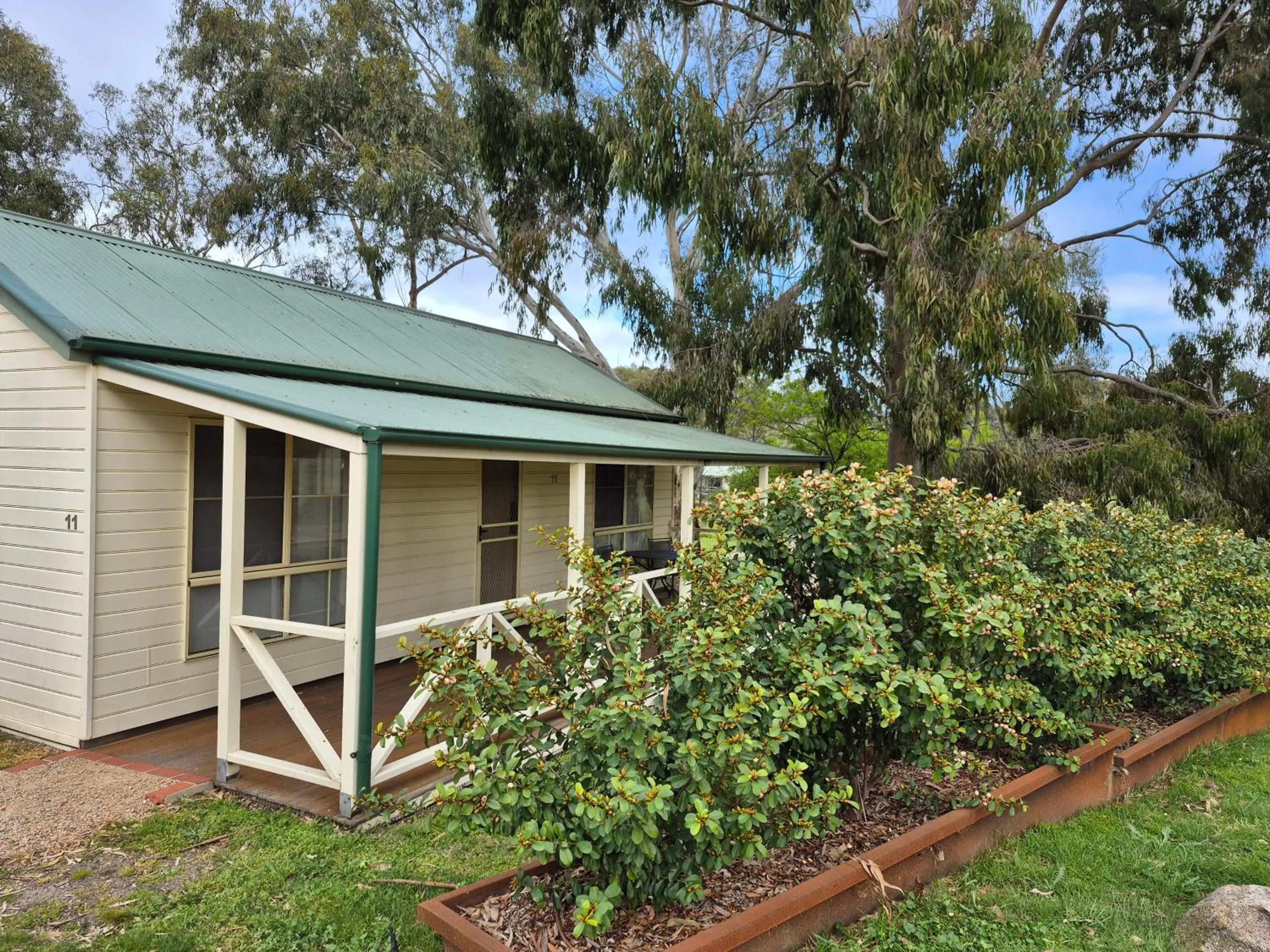 Property building in Golden Heritage Accommodation
