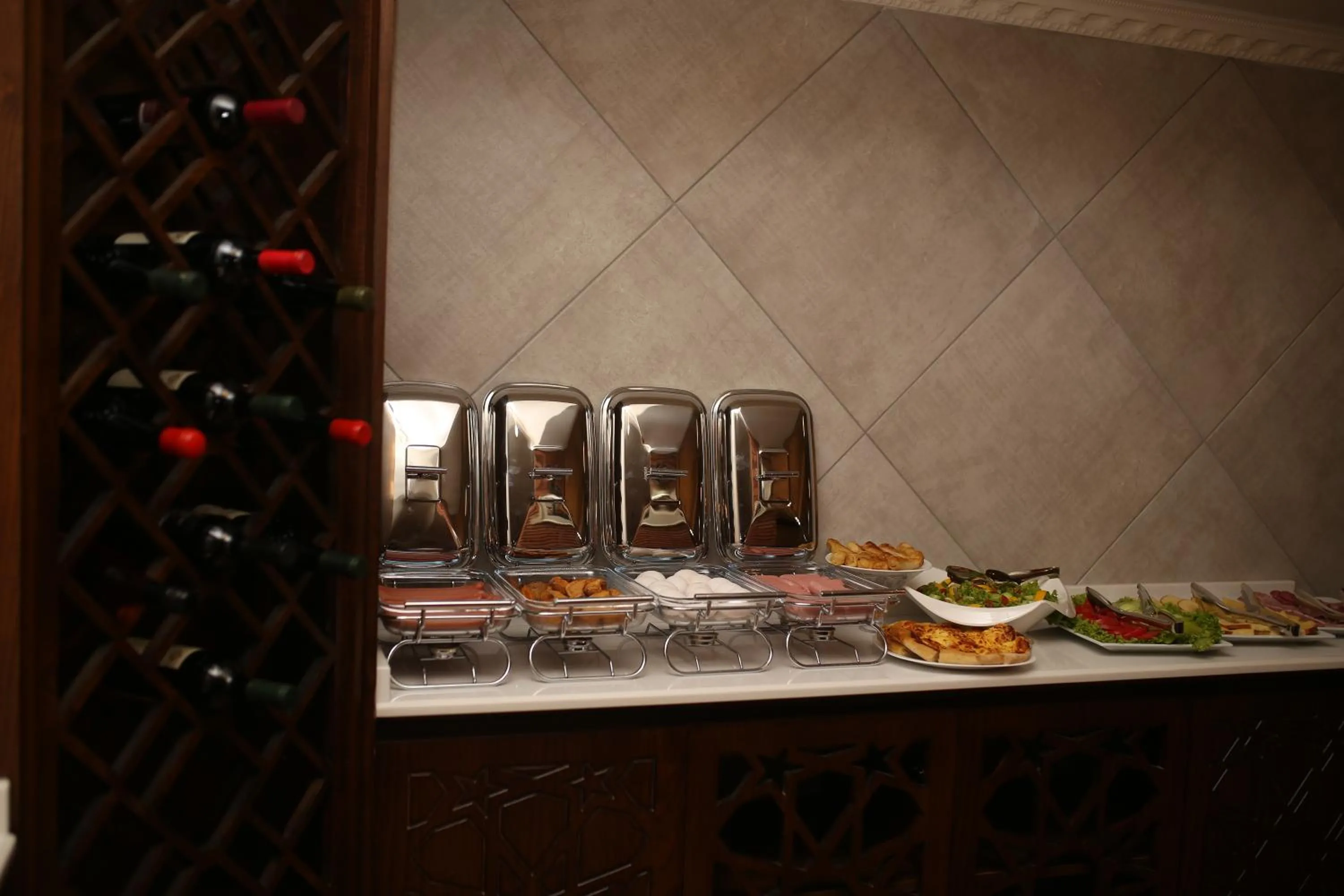 Food and drinks in Boutique Hotel Mimino