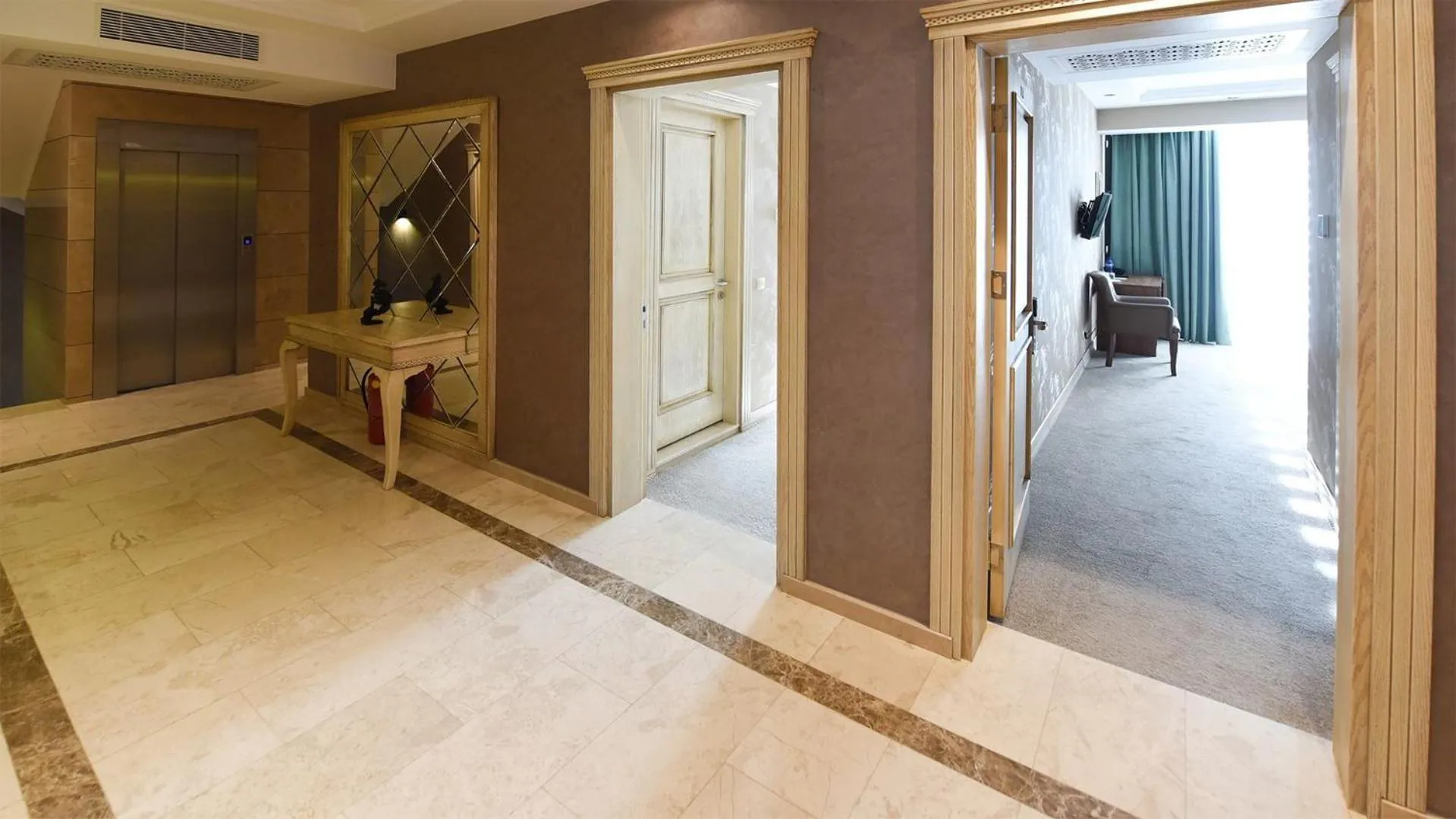 Property building in Boutique Hotel Mimino