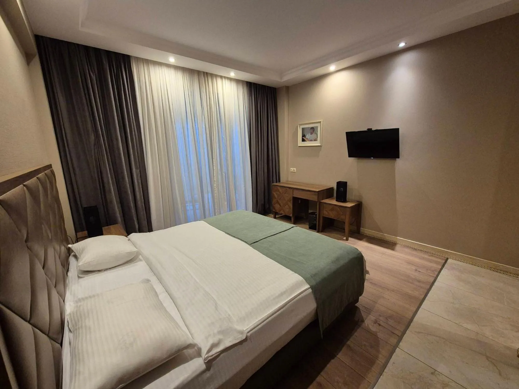 Bed in Boutique Hotel Mimino
