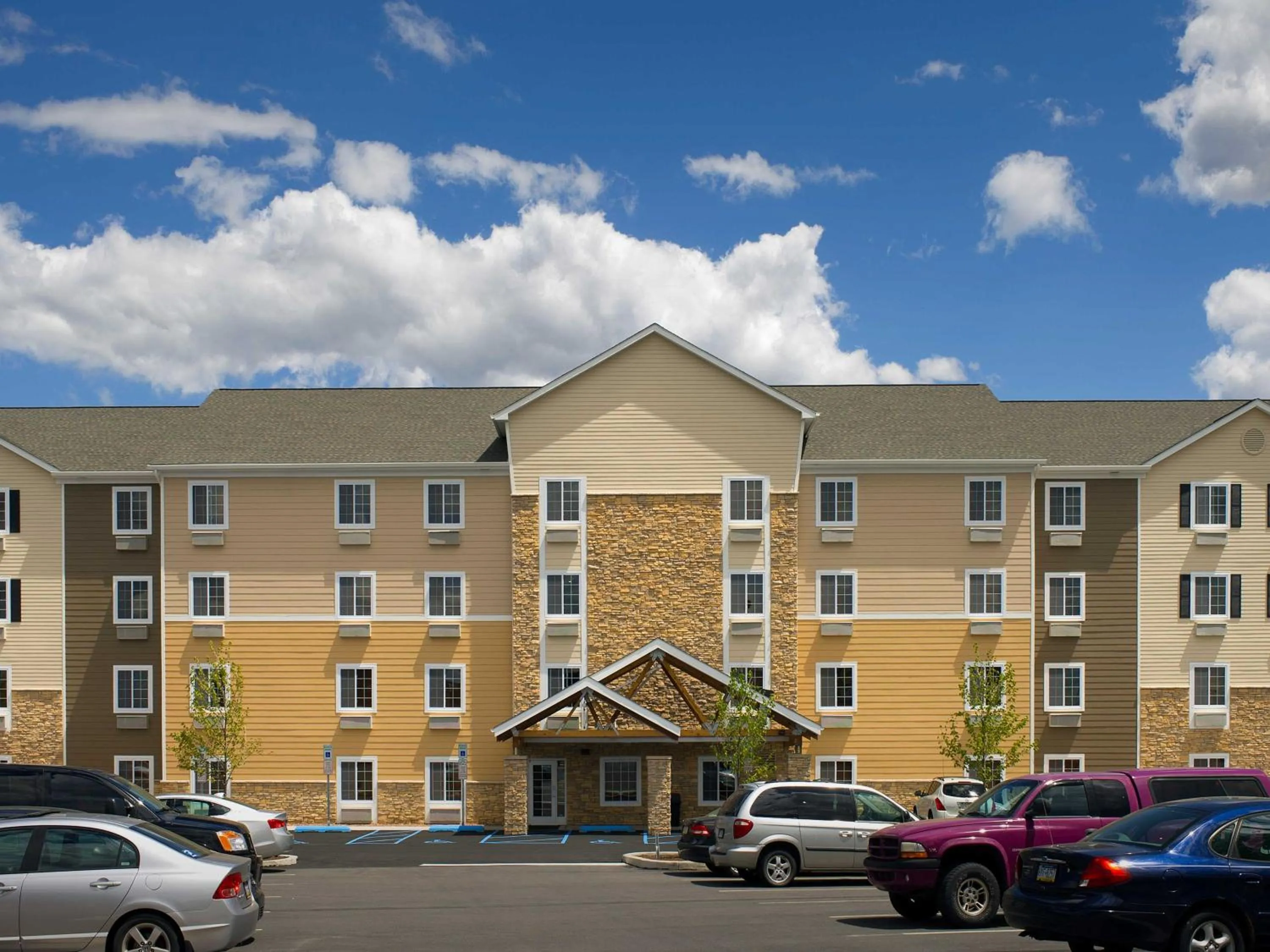 Property building in WoodSpring Suites Wilkes-Barre