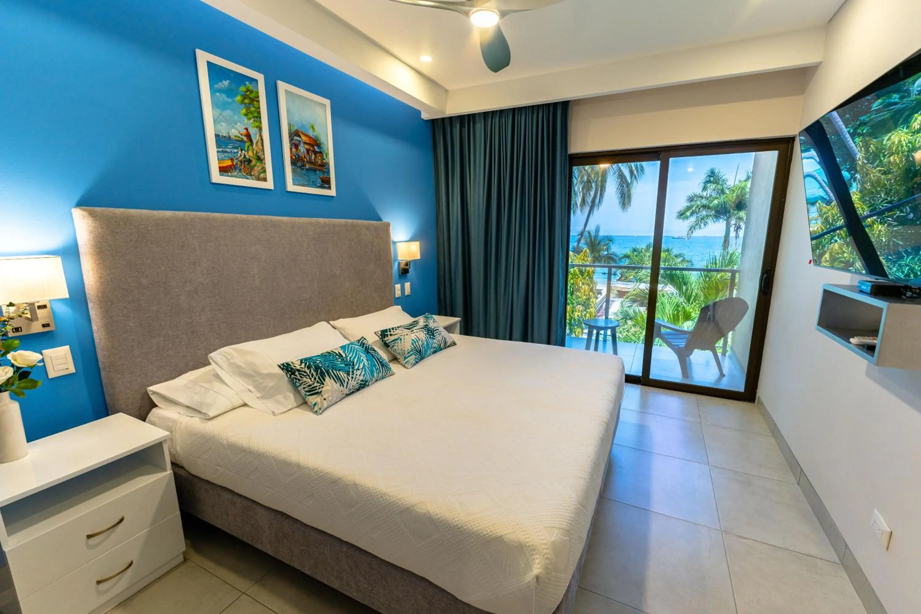 Bed in Casa Verano Beach Hotel - Adults Only