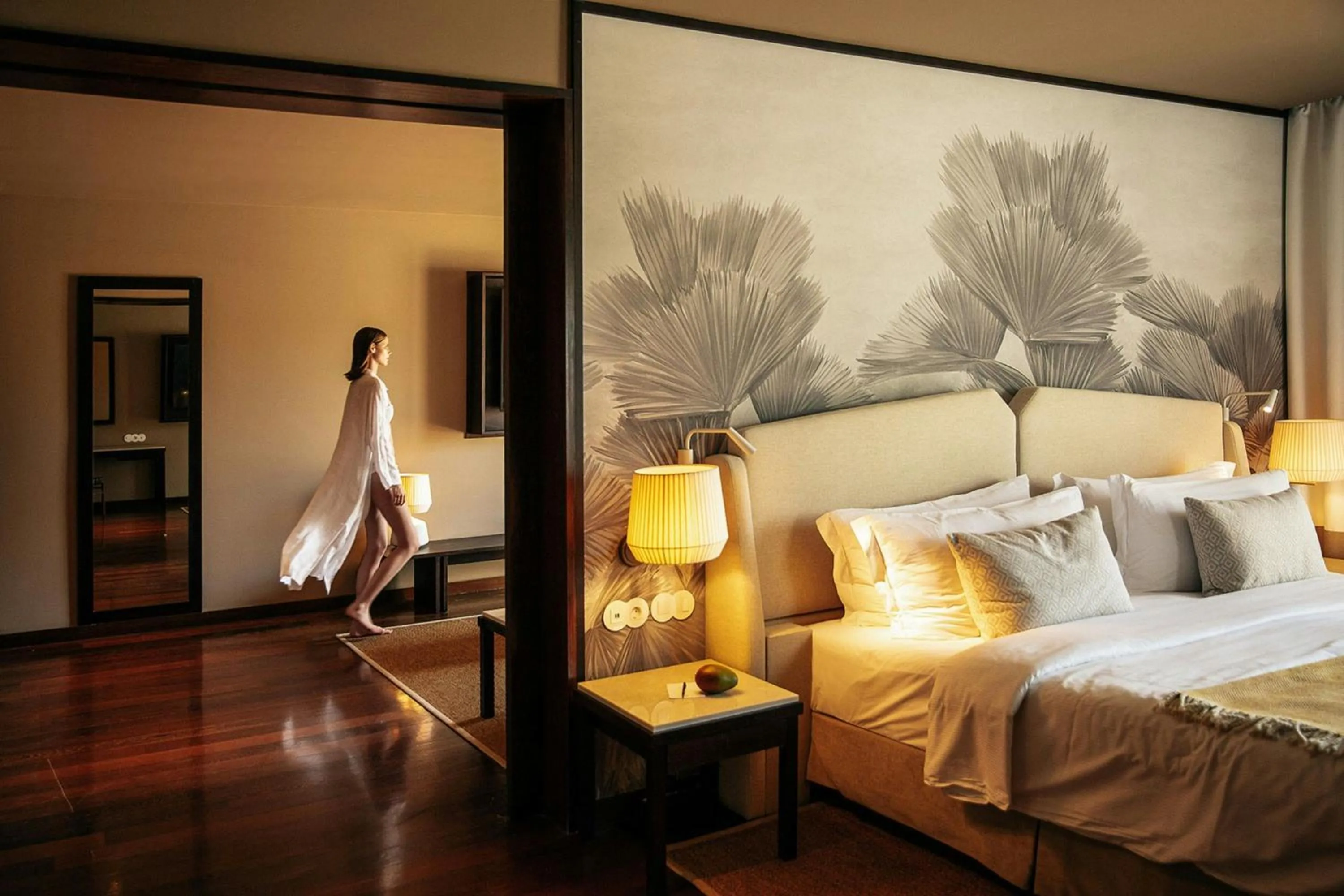 Photo of the whole room, Bed in Domes Lake Algarve, Autograph Collection