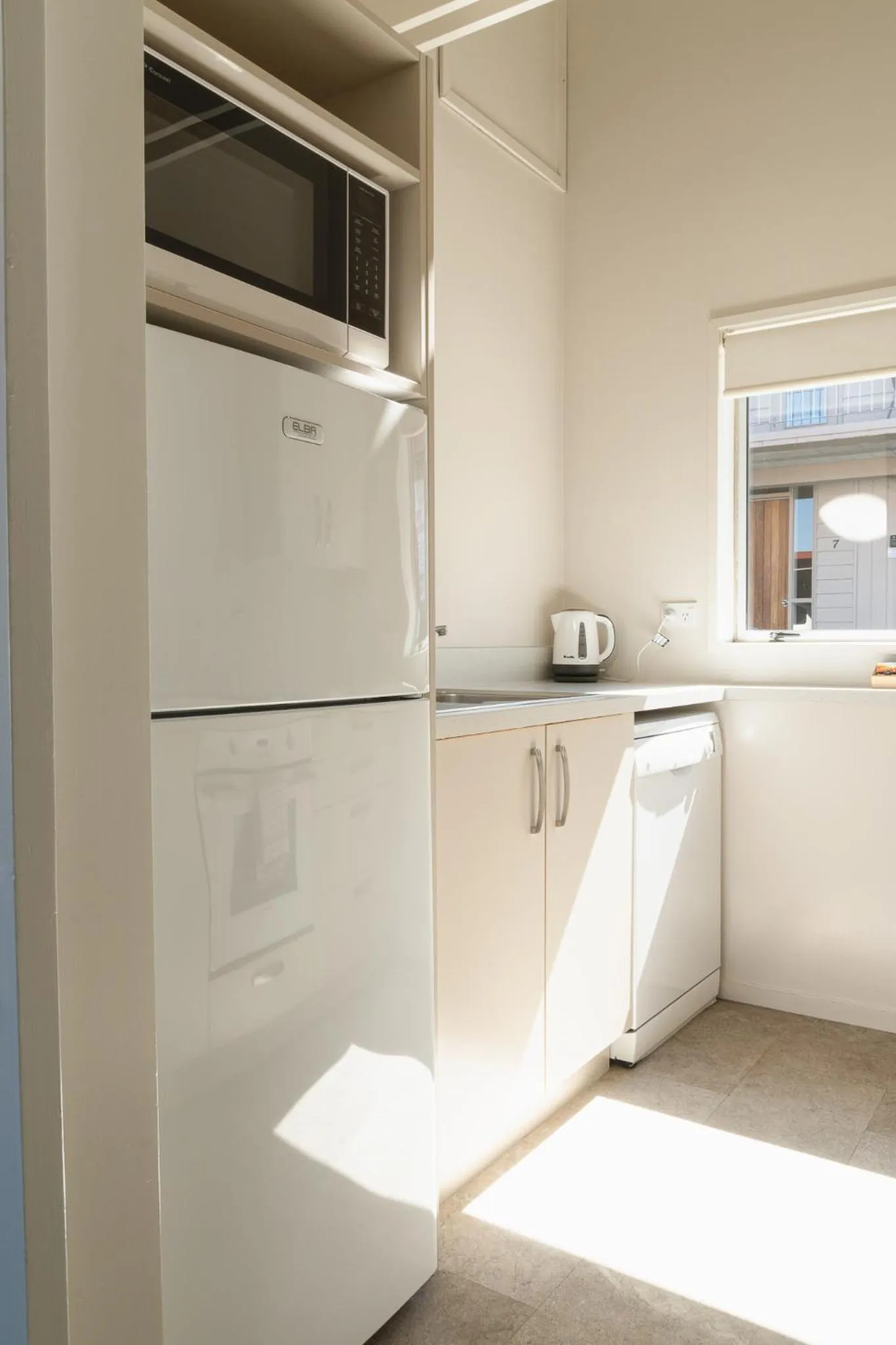 dishwasher in Turner Heights Townhouses