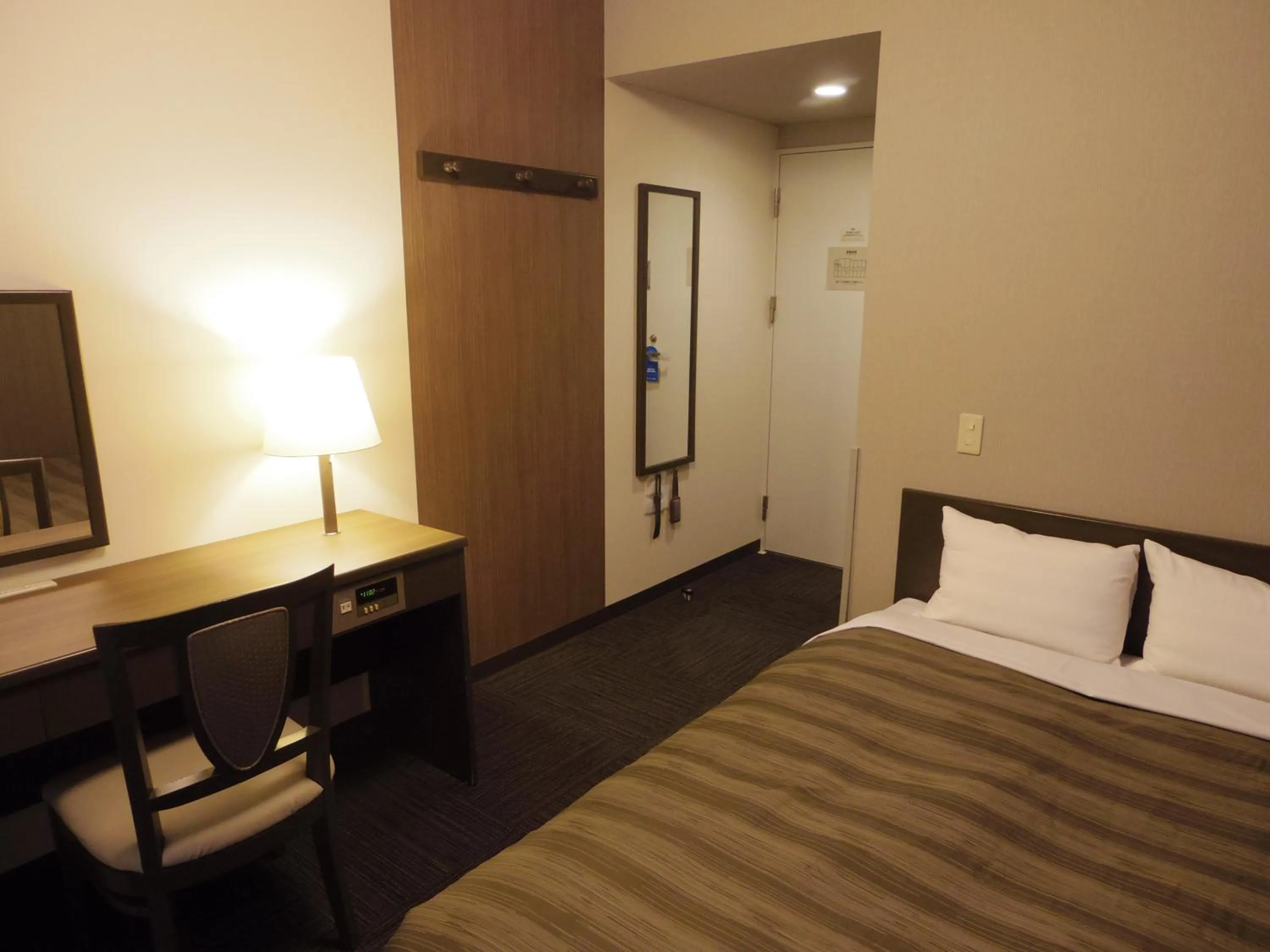 Photo of the whole room, Bed in Hotel Route-Inn Iida