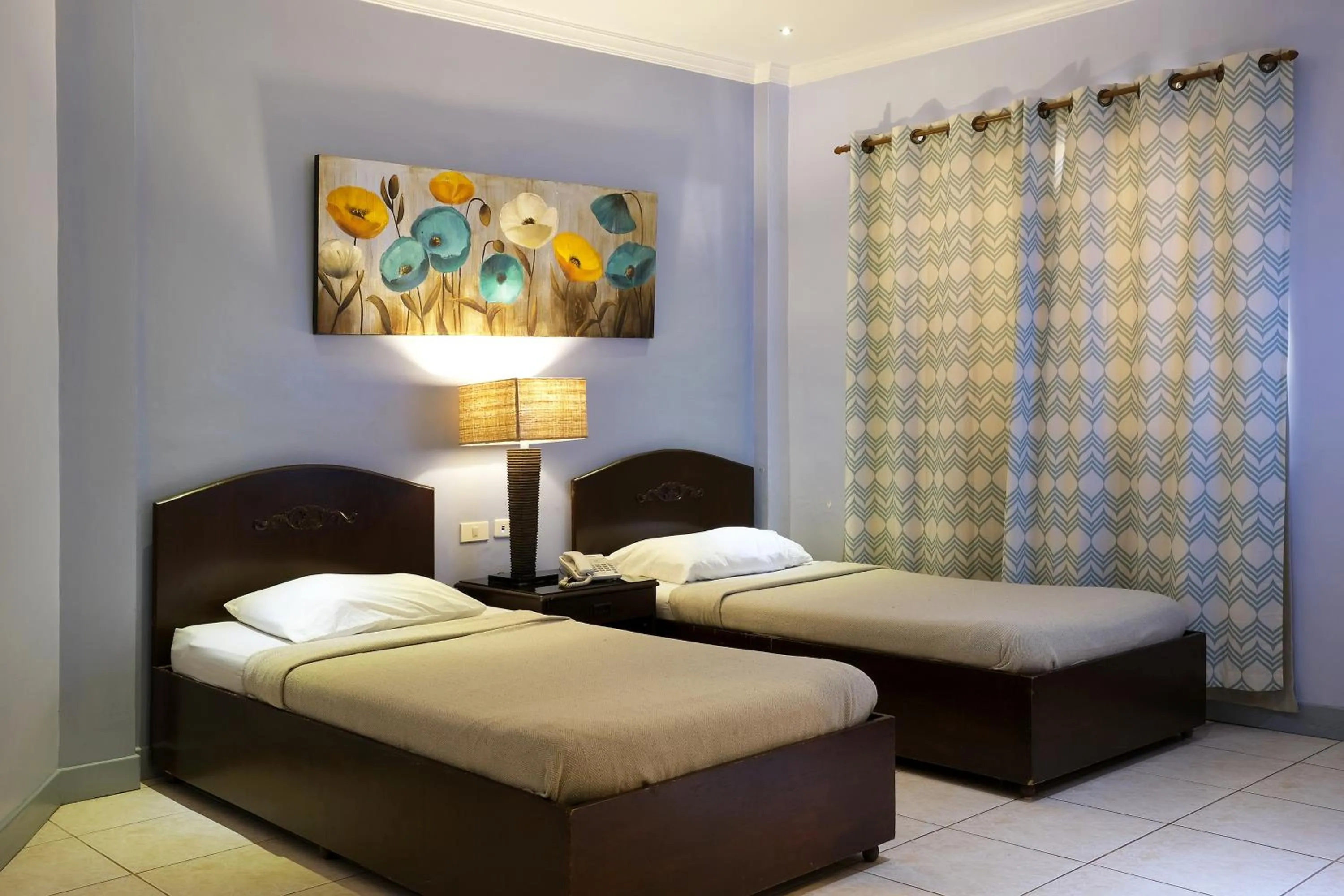 Photo of the whole room, Bed in Palazzo Pensionne