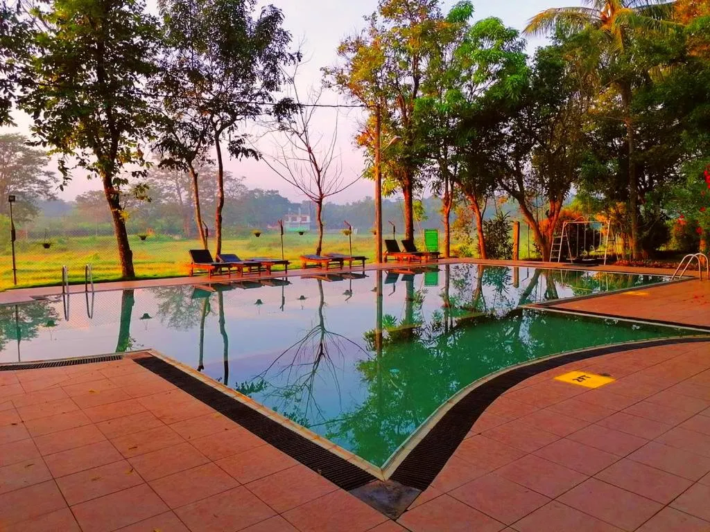 Day in Pelwehera Village Resort